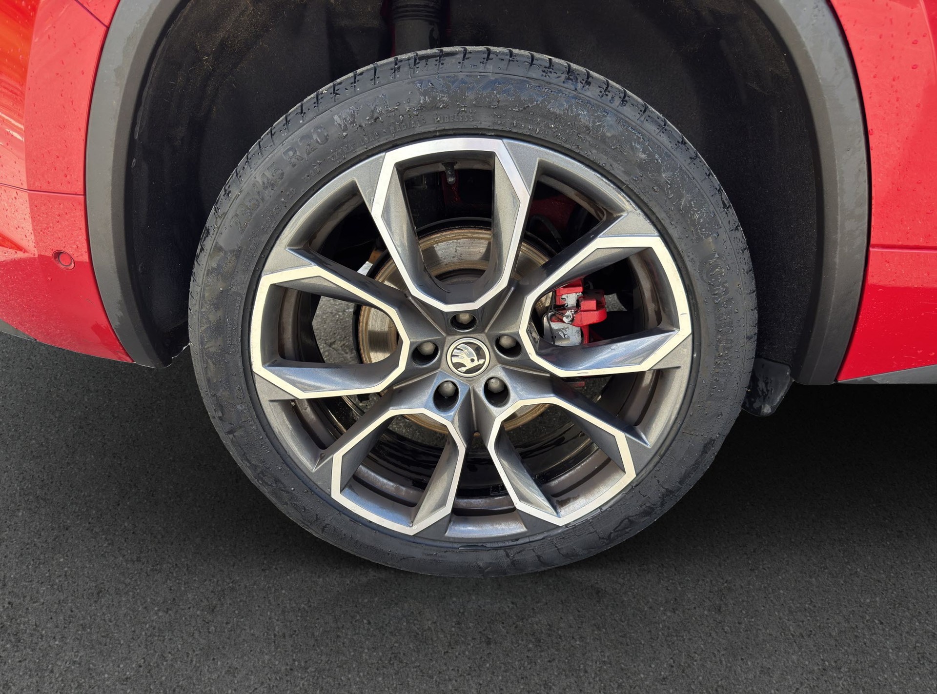 SKODA Kodiaq 2.0 Bi-TDI SCR RS 4x4 DSG-image-23