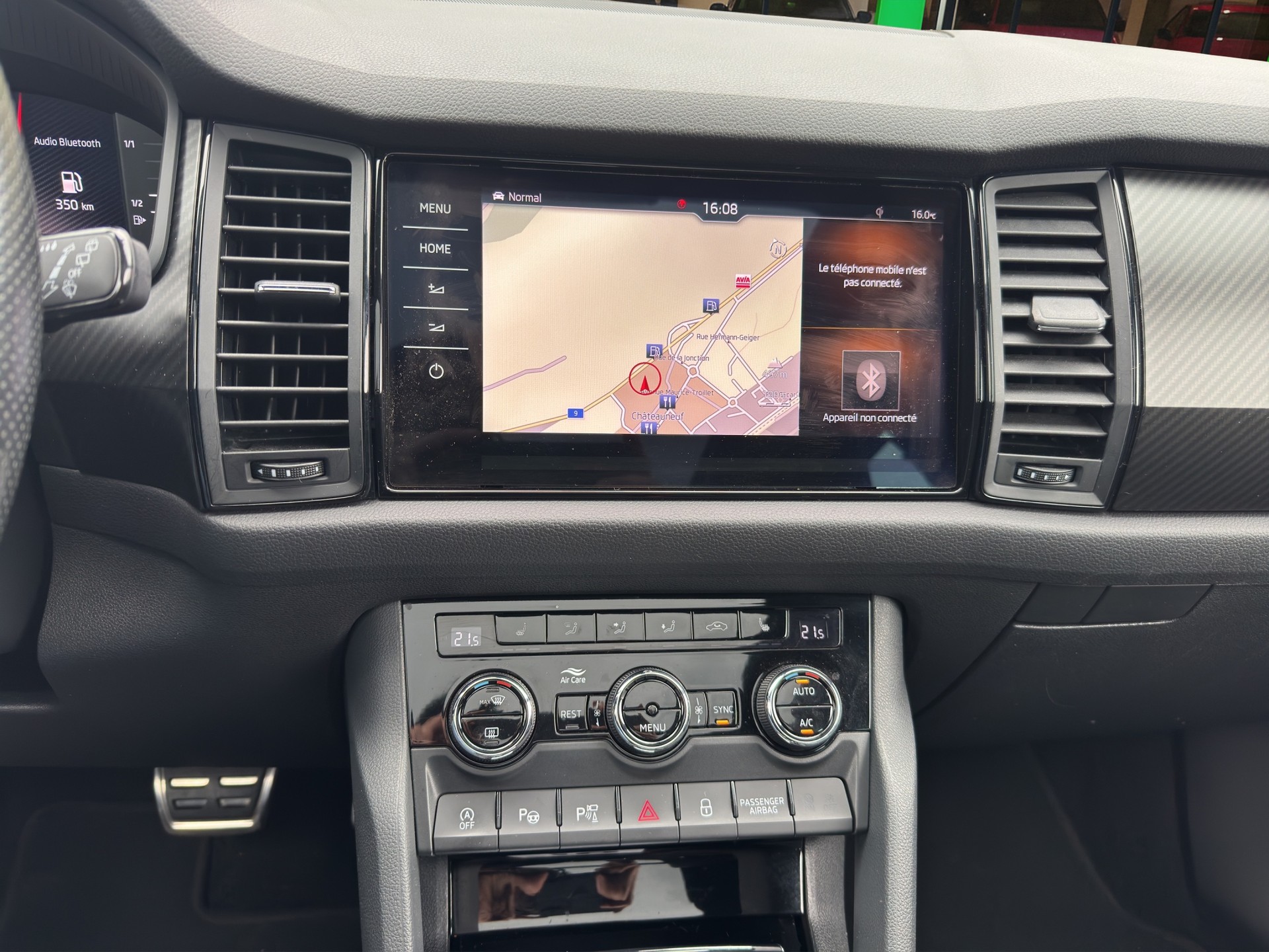 SKODA Kodiaq 2.0 Bi-TDI SCR RS 4x4 DSG-image-11