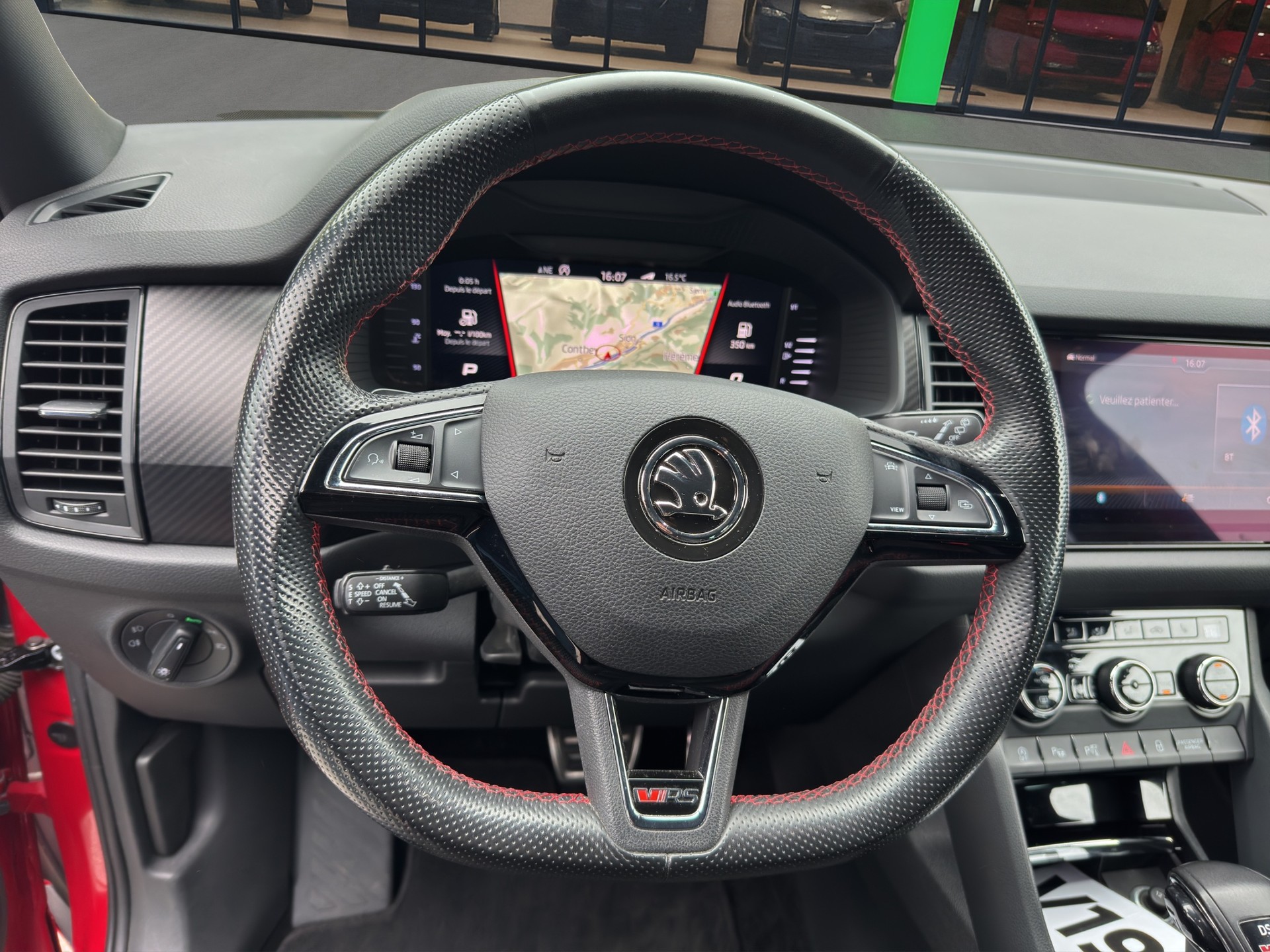 SKODA Kodiaq 2.0 Bi-TDI SCR RS 4x4 DSG-image-9