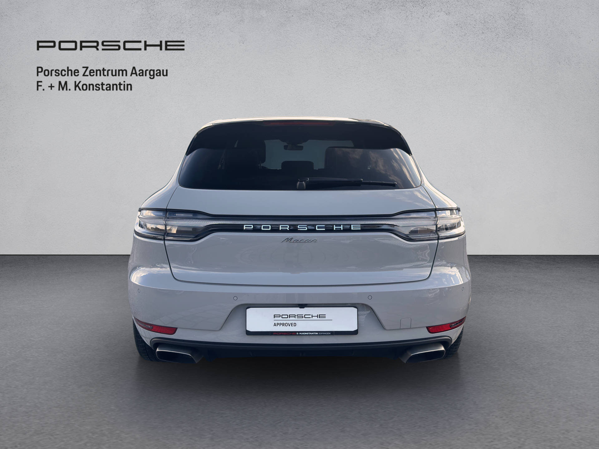 PORSCHE Macan-image-4