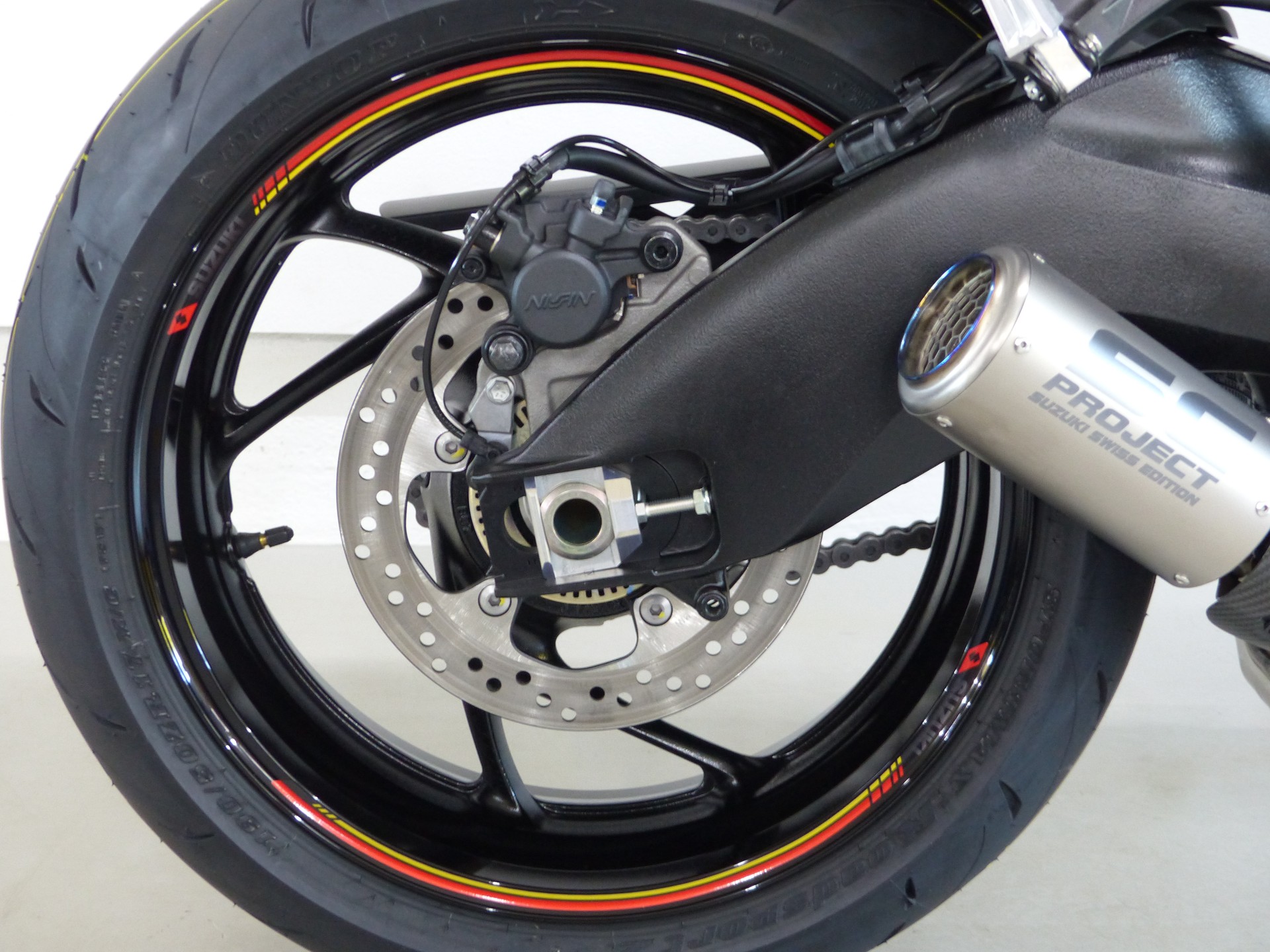 SUZUKI GSX-S 1000 ABS Black EVO-showroom-element-2