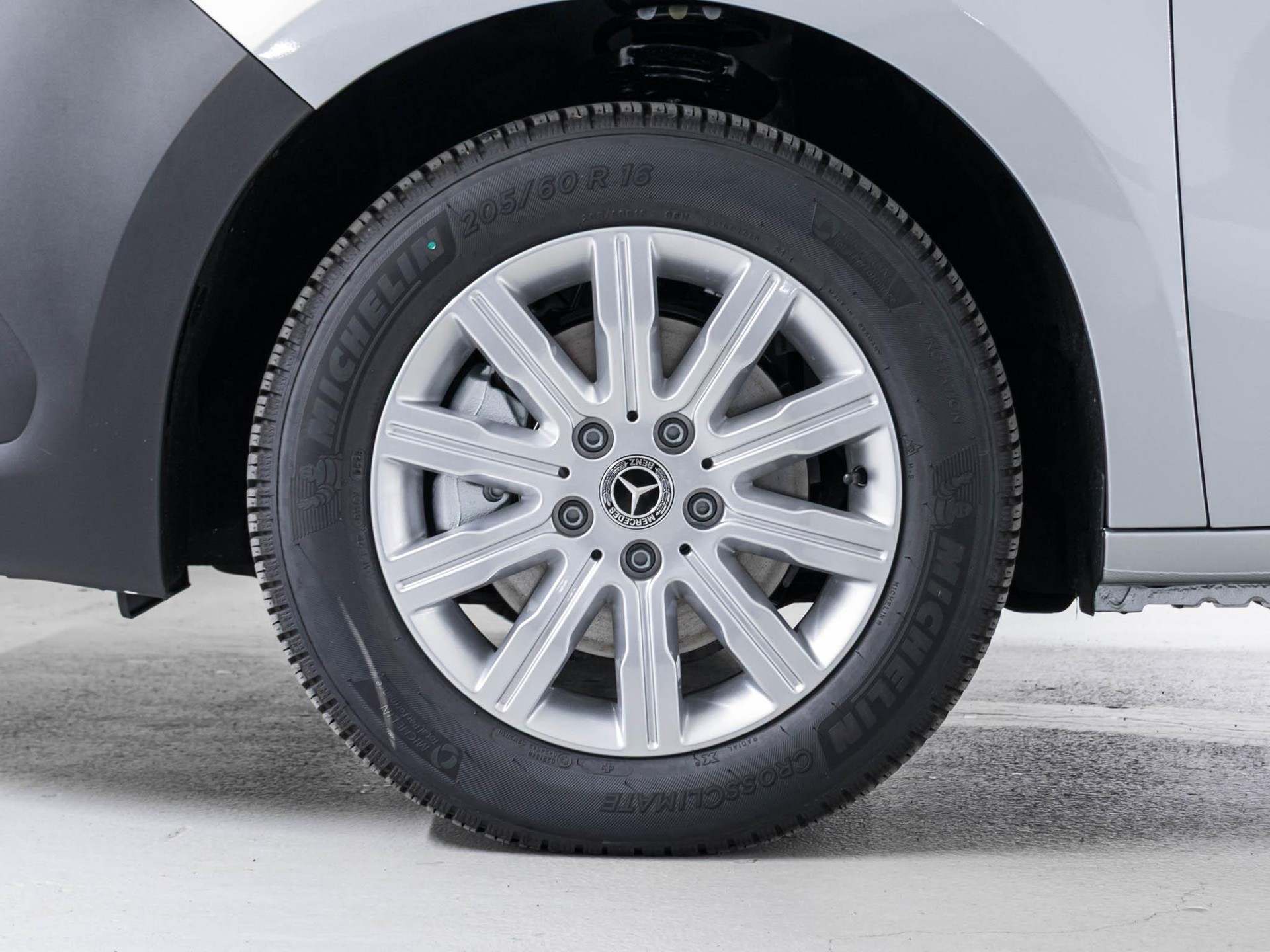 MERCEDES-BENZ eCitan Kasten BASE Standard-image-14