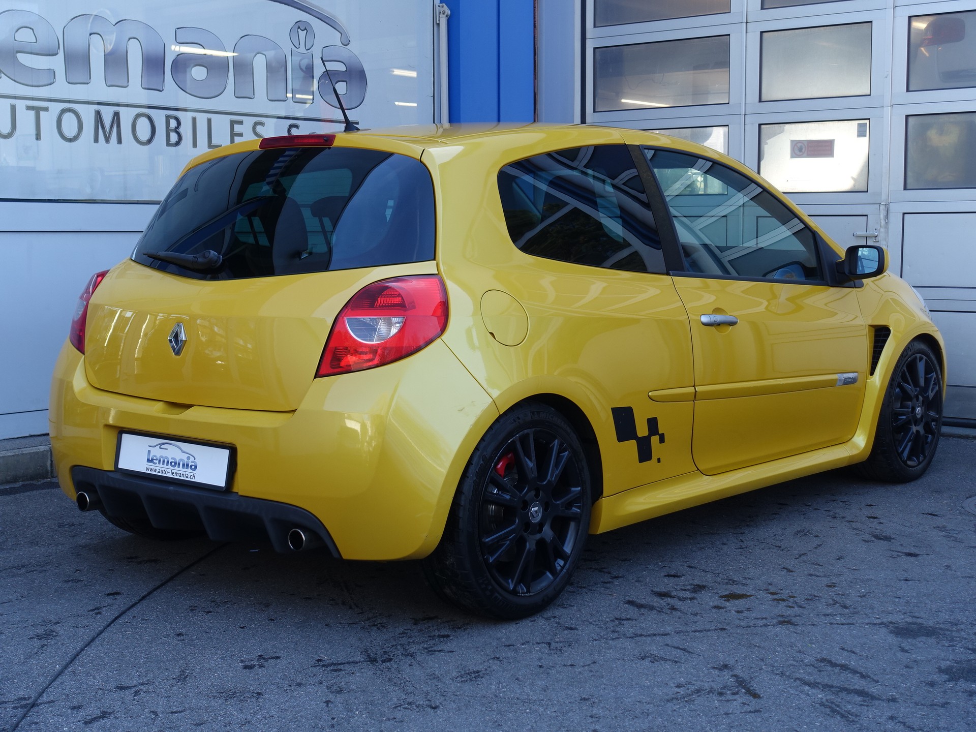 RENAULT Clio 2.0 16V Sport F1 Team-image-2