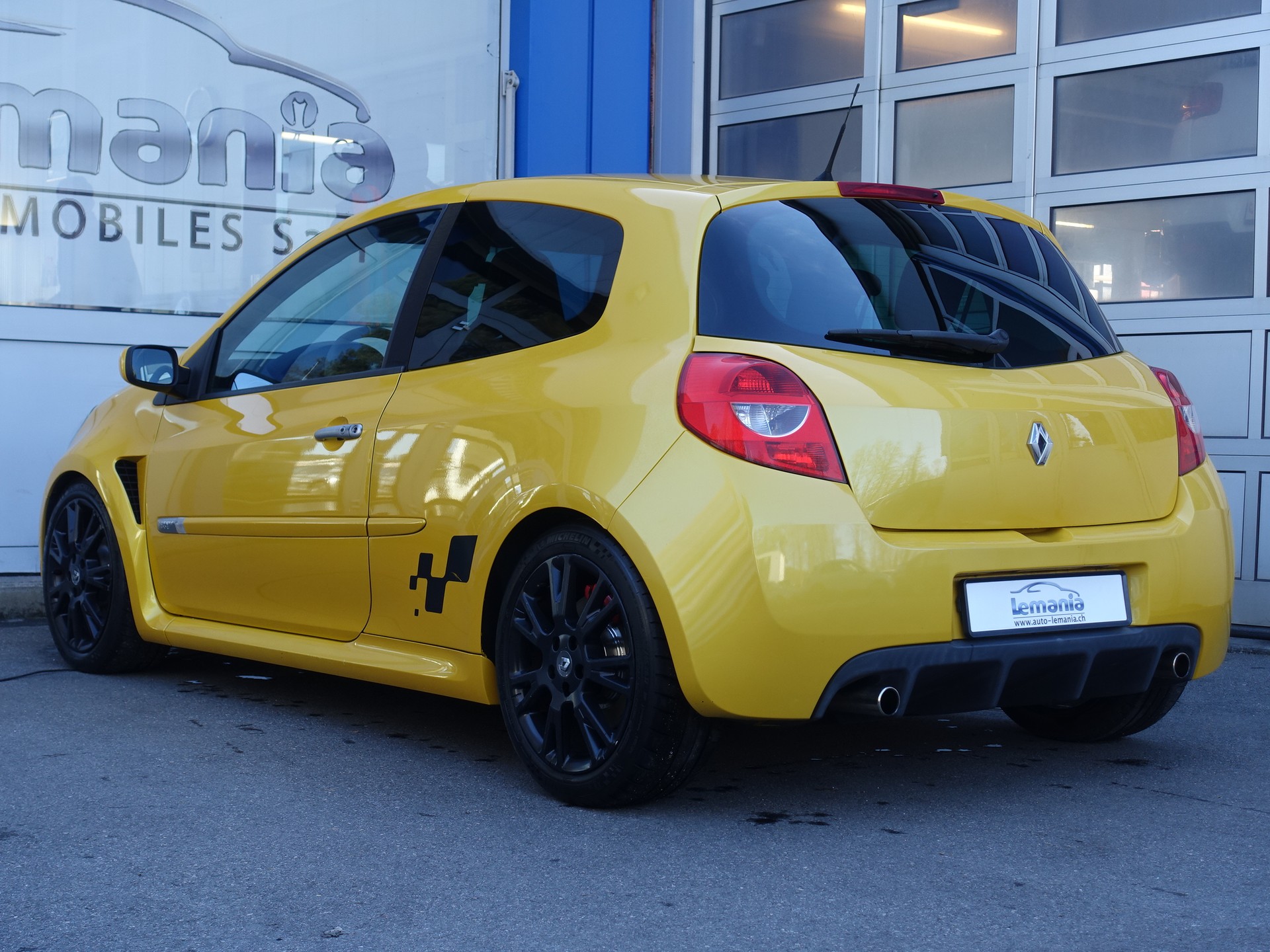 RENAULT Clio 2.0 16V Sport F1 Team-image-3
