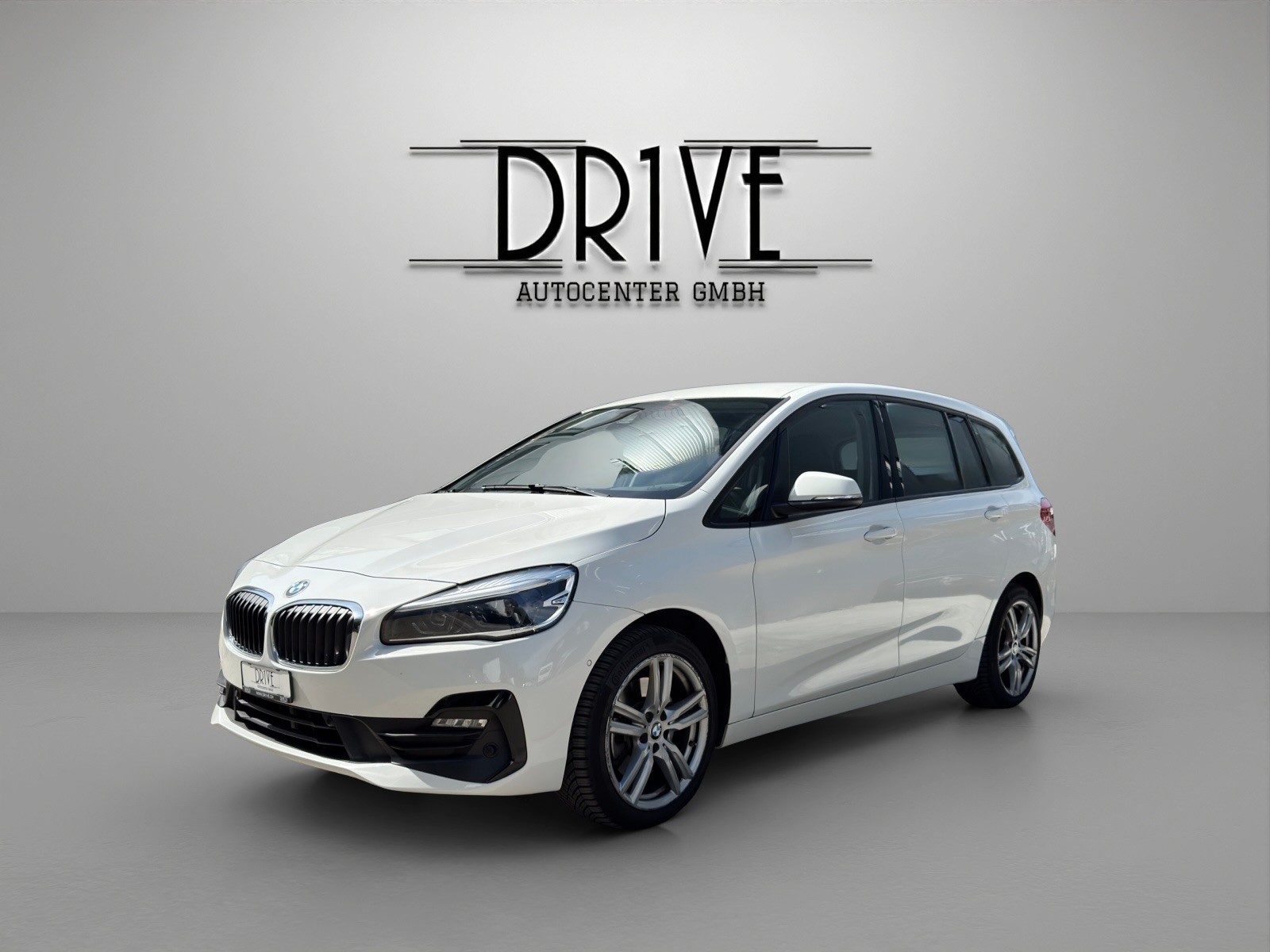 BMW 218d xDrive Gran Tourer Steptronic-image-0