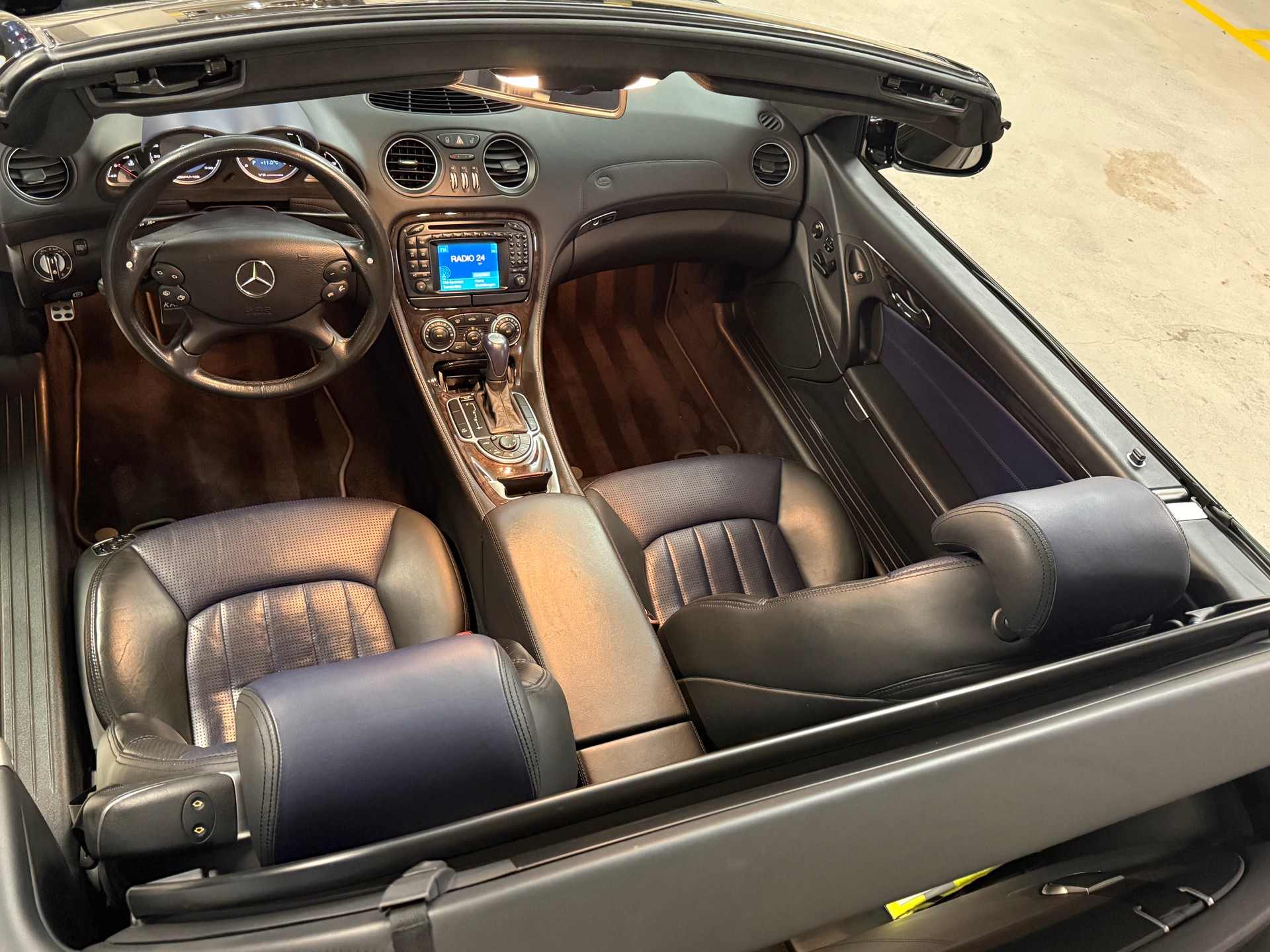 MERCEDES-BENZ SL 55 V8 AMG-image-1