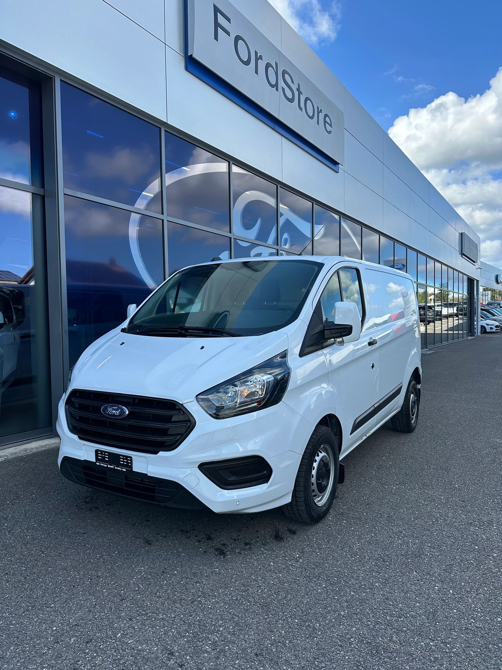 FORD Transit Custom Van 280 L1 2.0 TDCi 105 Basis-image-1