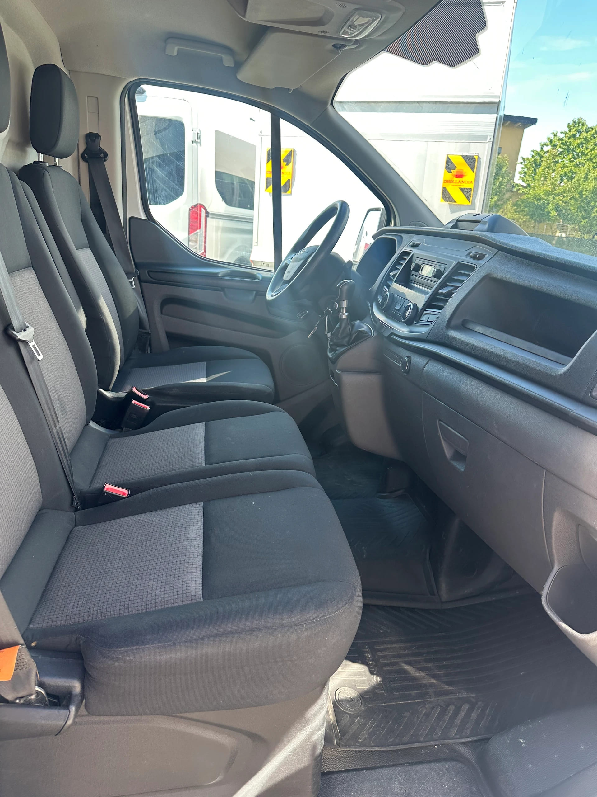 FORD Transit Custom Van 280 L1 2.0 TDCi 105 Basis-image-11