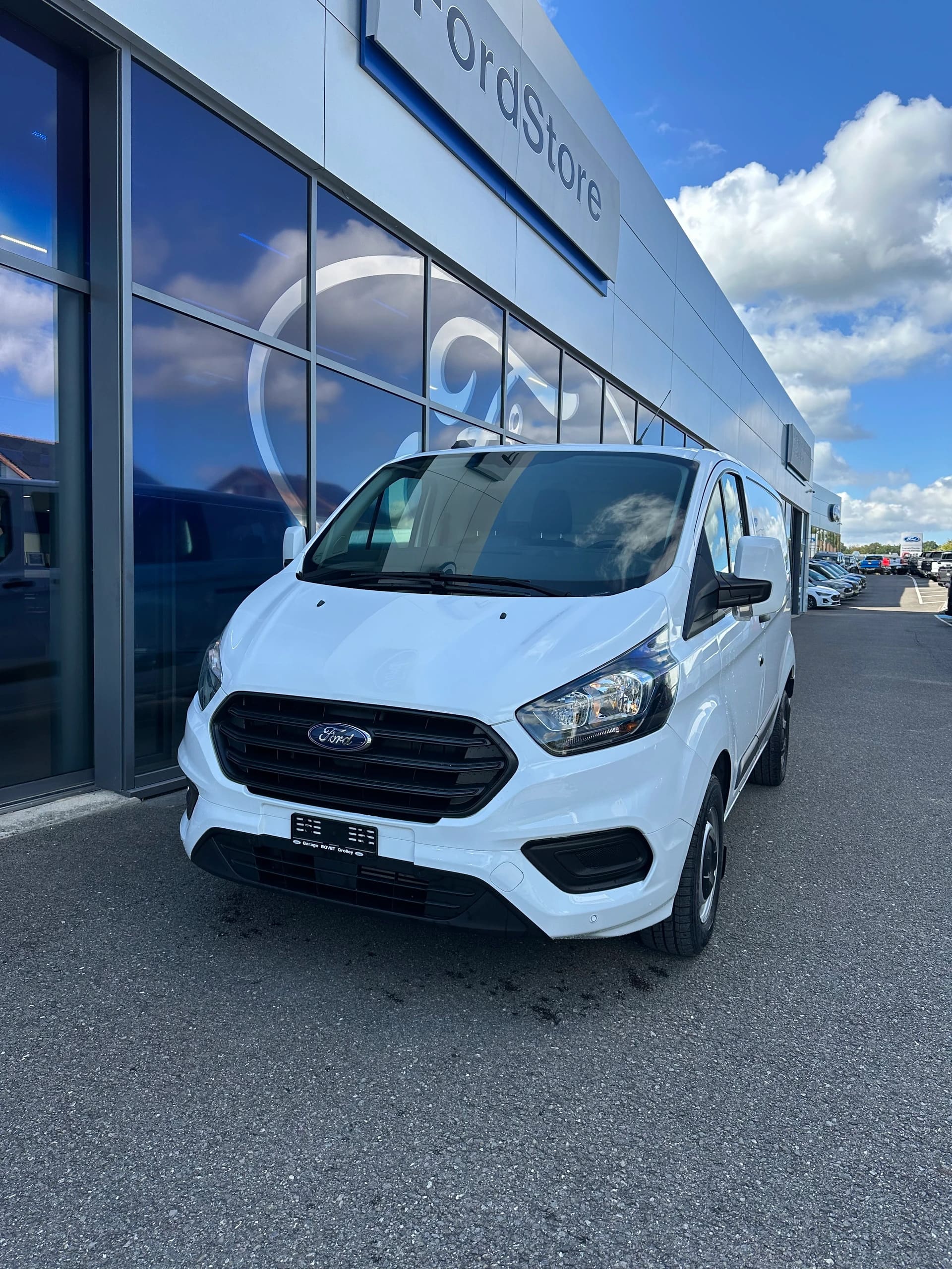 FORD Transit Custom Van 280 L1 2.0 TDCi 105 Basis-image-0