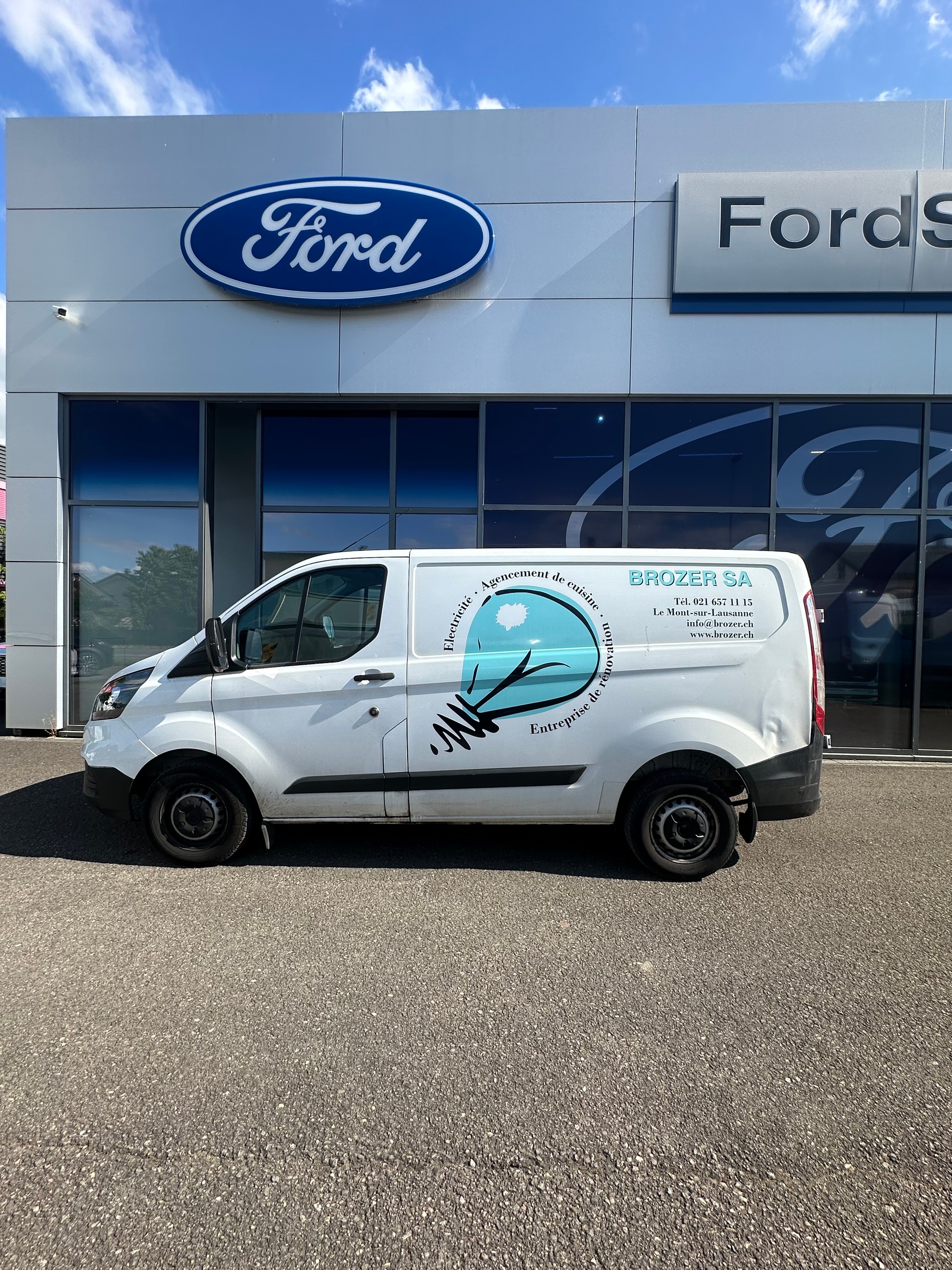 FORD Transit Custom Van 280 L1 2.0 TDCi 105 Basis-image-2