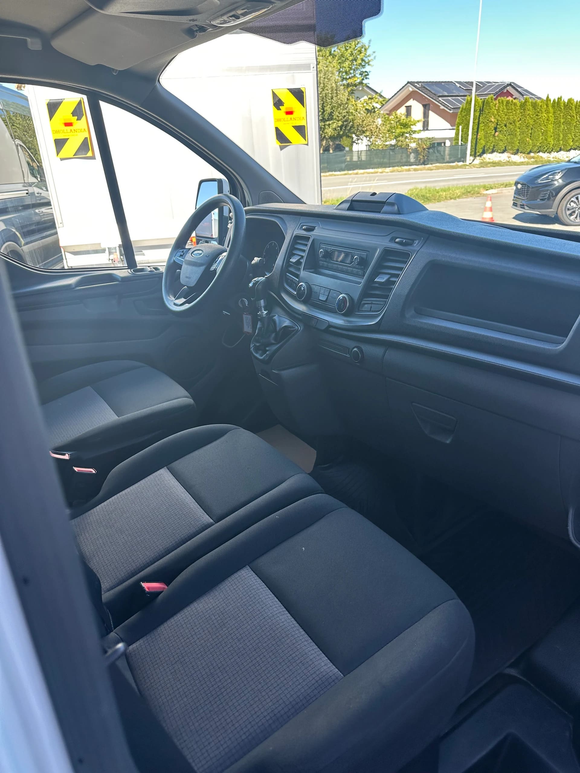 FORD Transit Custom Van 280 L1 2.0 TDCi 105 Basis-image-11