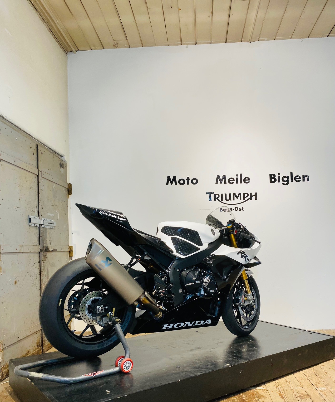 HONDA CBR 1000 RR-R SP-image-6