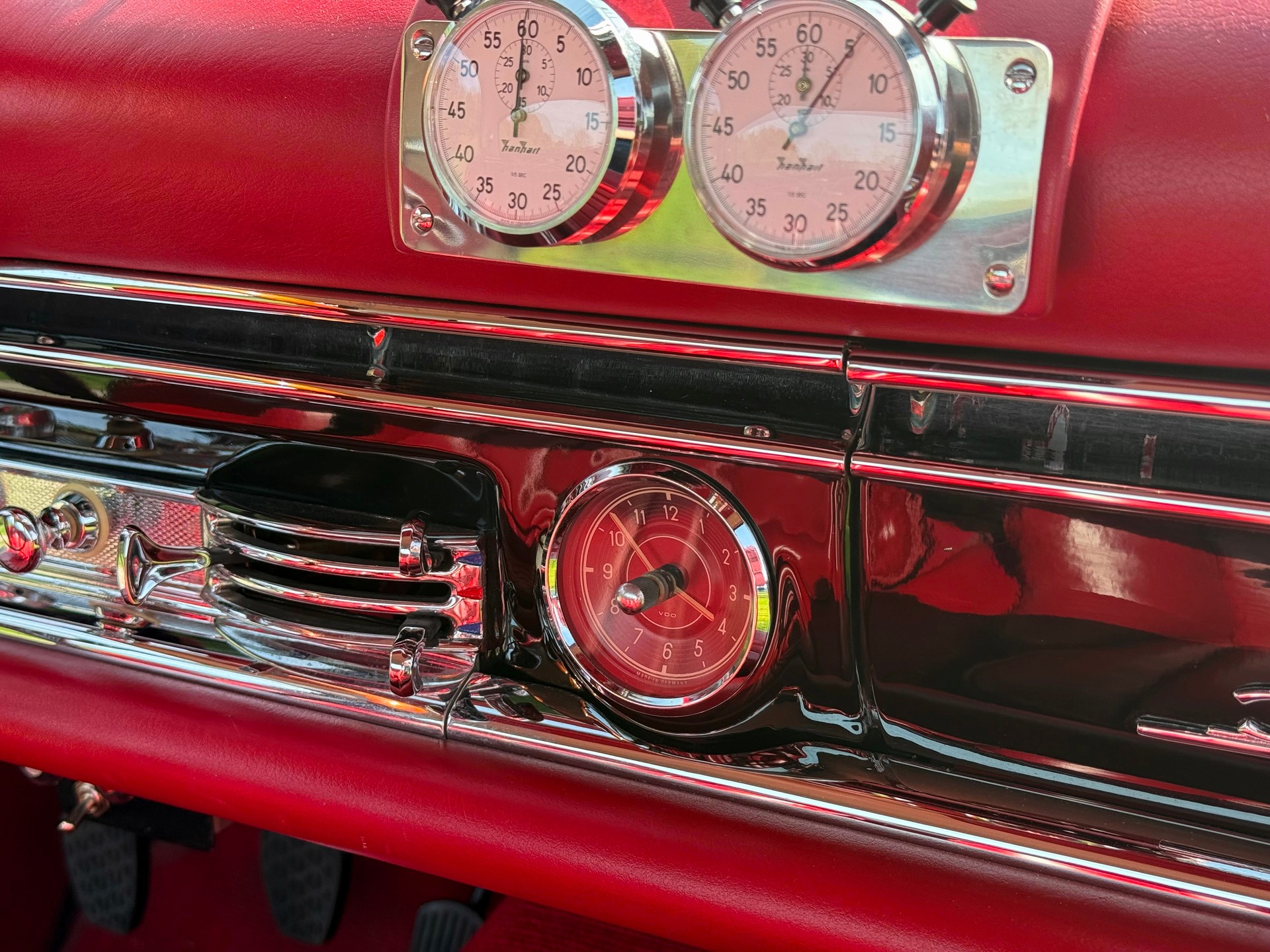 MERCEDES-BENZ 300 SL Roadster-image-21