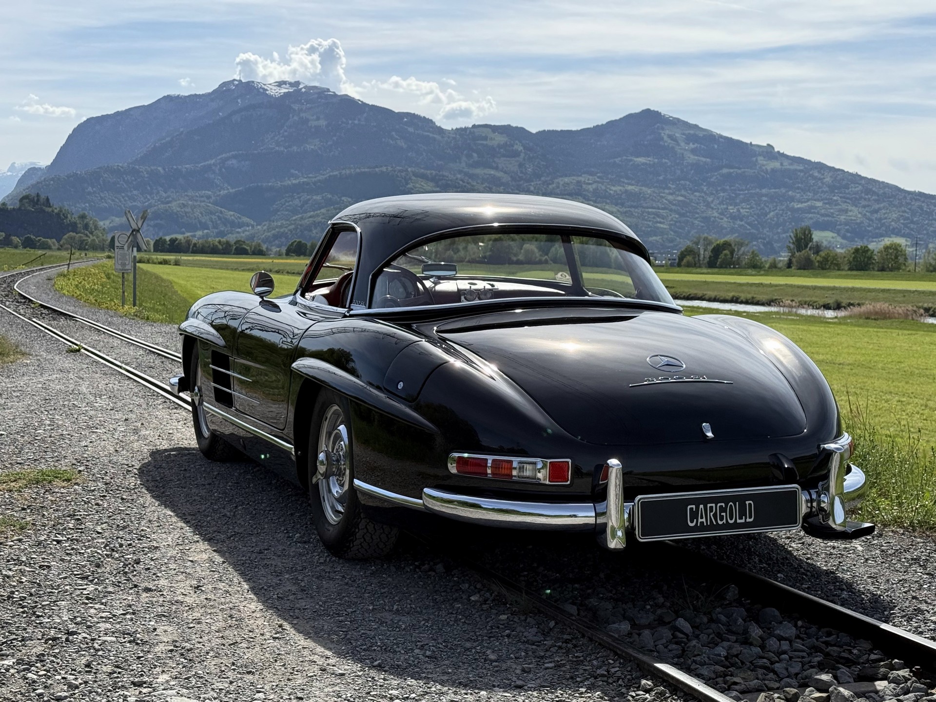 MERCEDES-BENZ 300 SL Roadster-image-4
