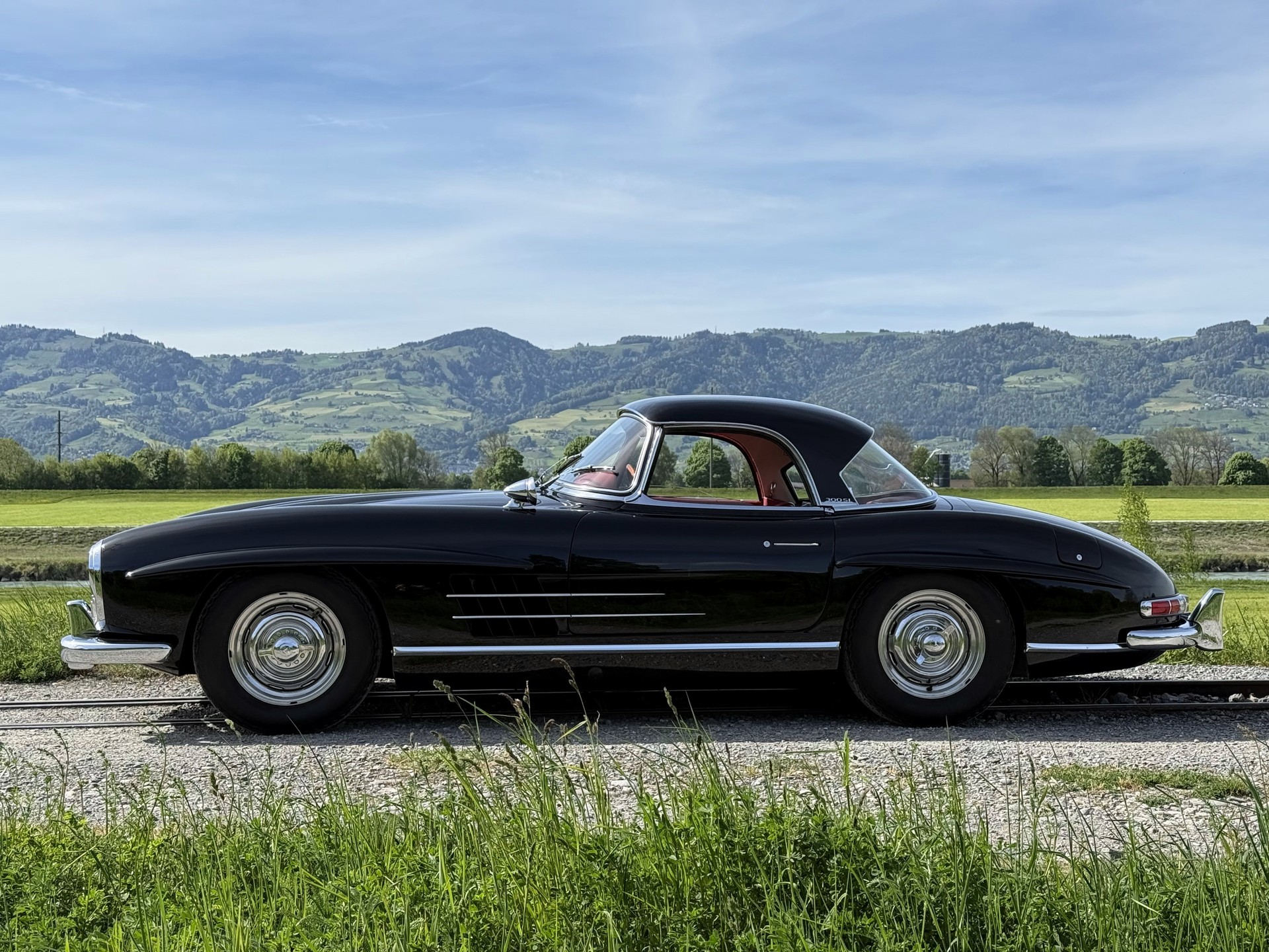 MERCEDES-BENZ 300 SL Roadster-image-6