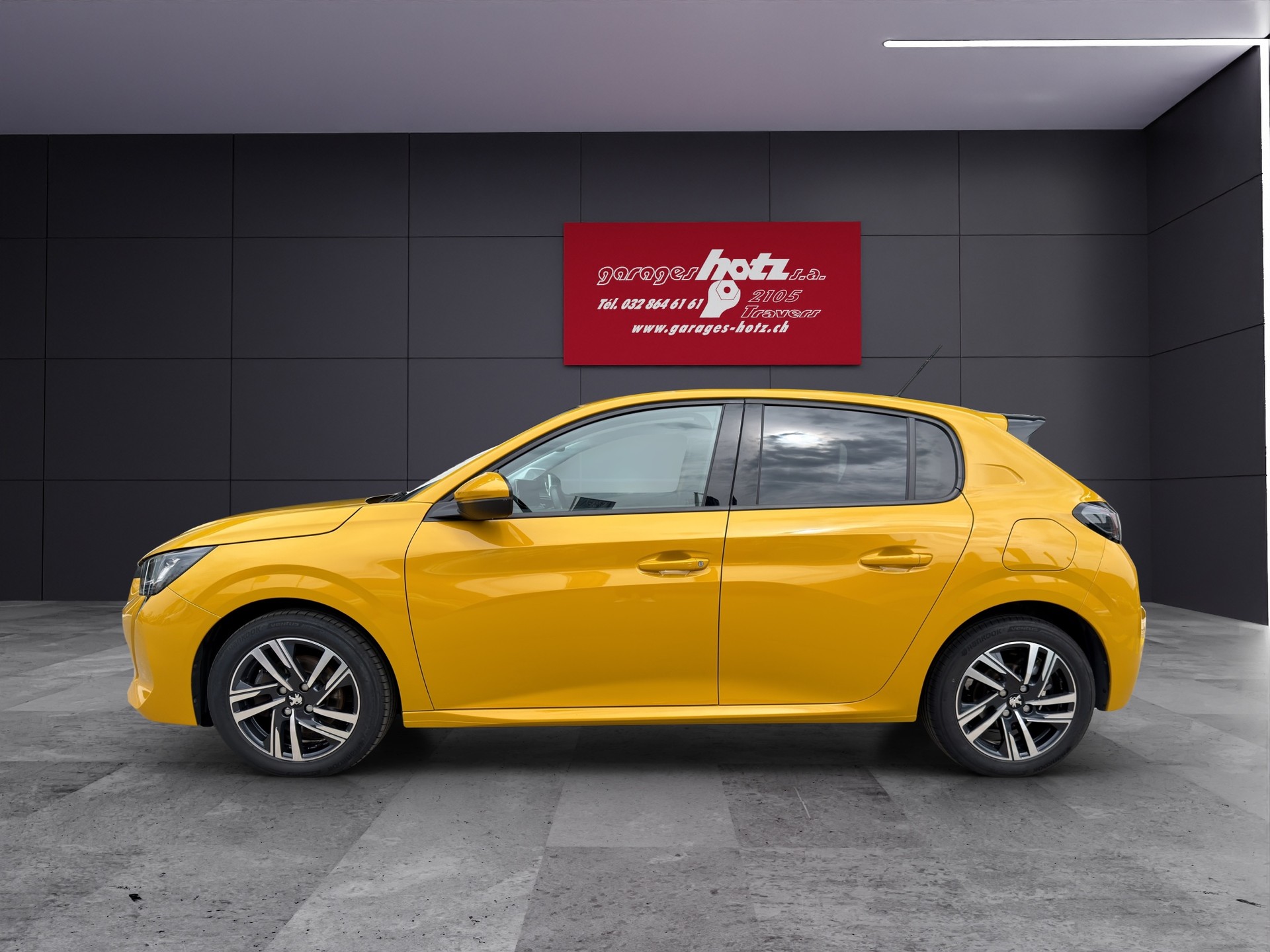 PEUGEOT 208 1.2 Allure-image-2