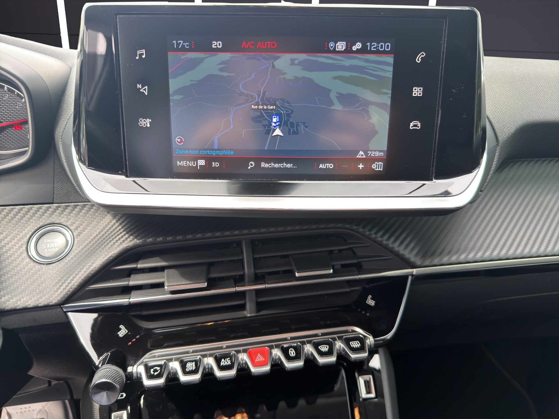 PEUGEOT 208 1.2 Allure-image-9