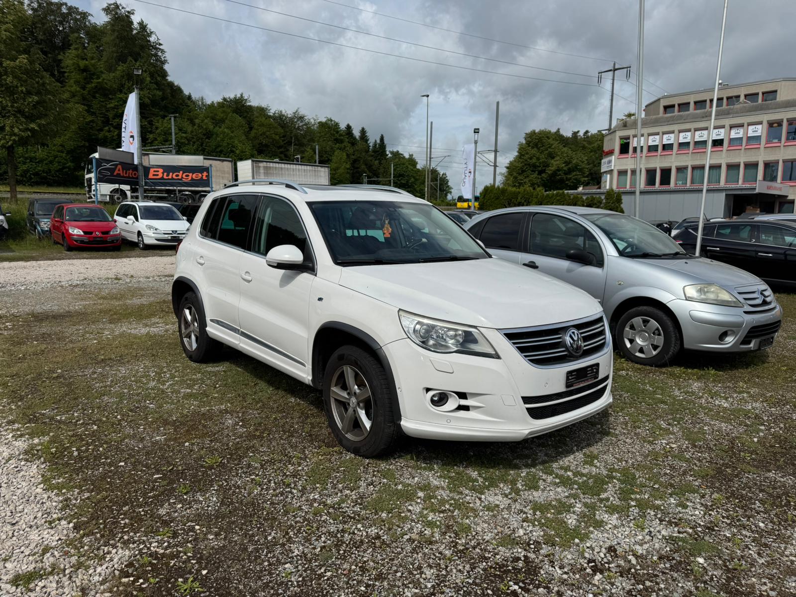 VW Tiguan 2.0 TSI Sport&Style Tiptronic-showroom-element-2