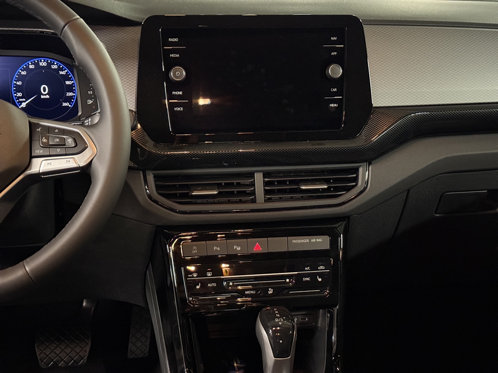 VW T-Cross 1.0 TSI EVO United DSG-image-10