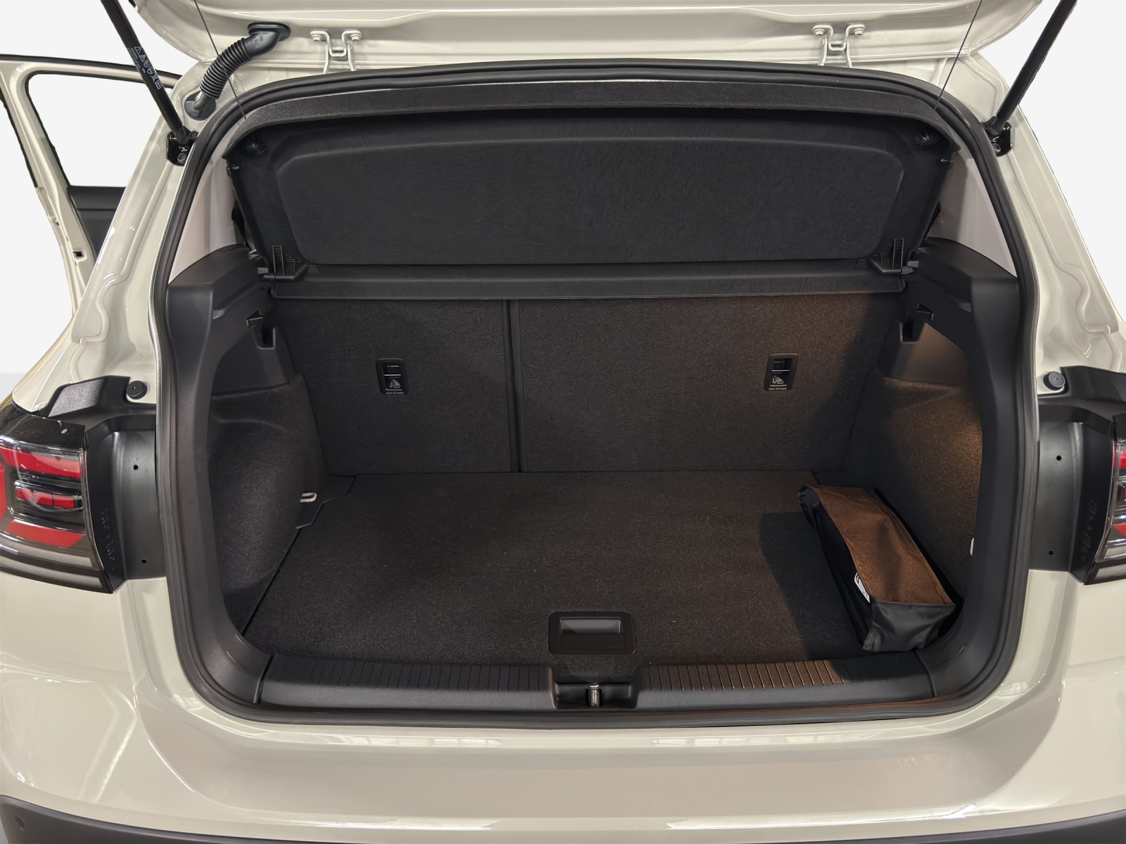 VW T-Cross 1.0 TSI EVO United DSG-image-12