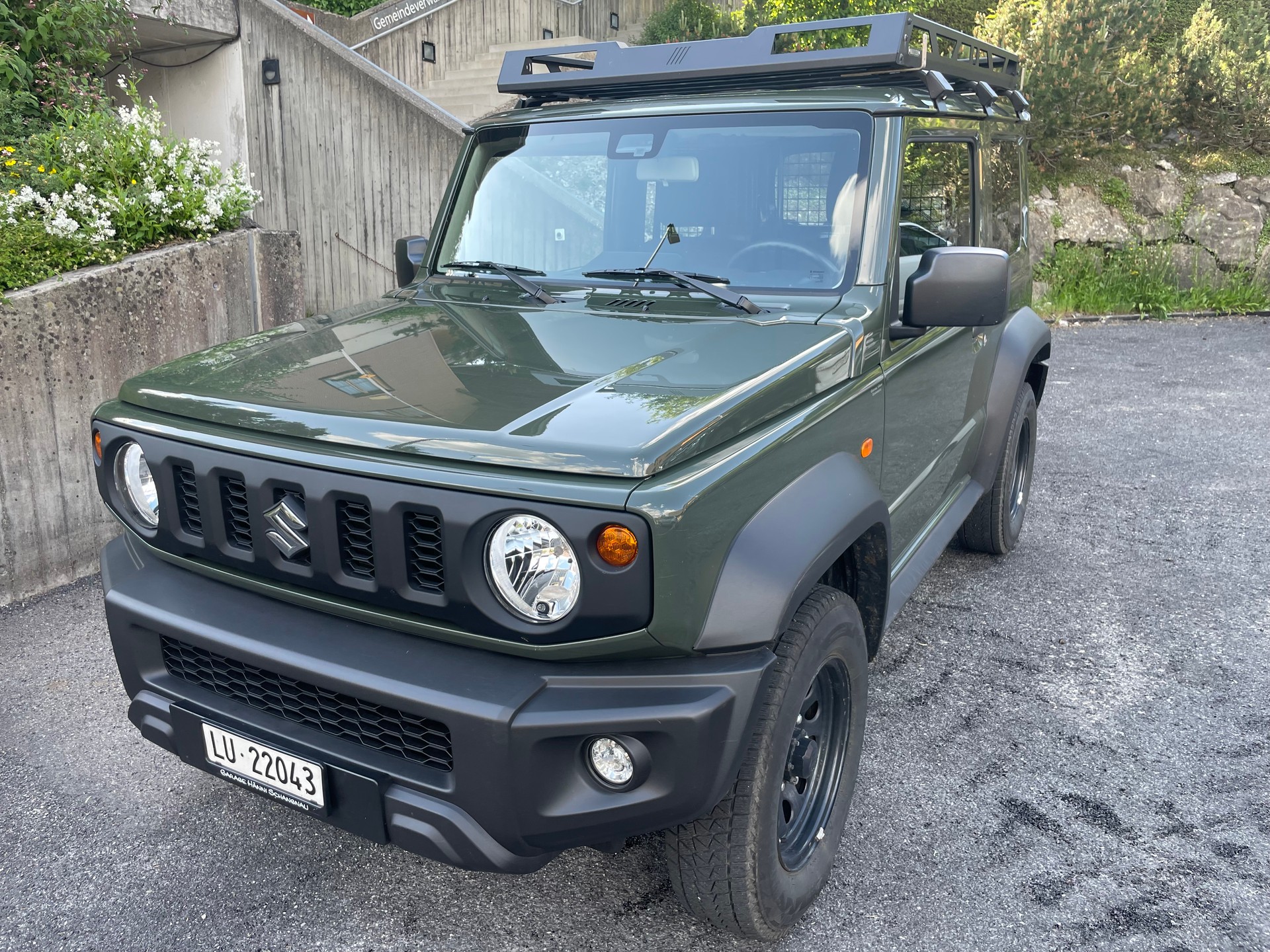SUZUKI Jimny 1.5 Compact+ 4x4-image-1