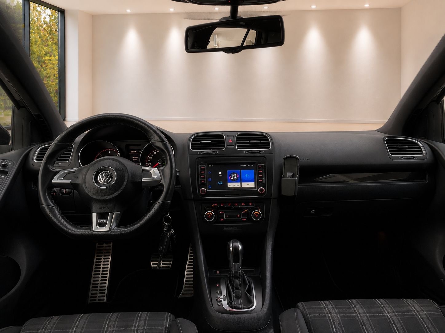 VW GOLF 2.0 GTD DSG-image-8