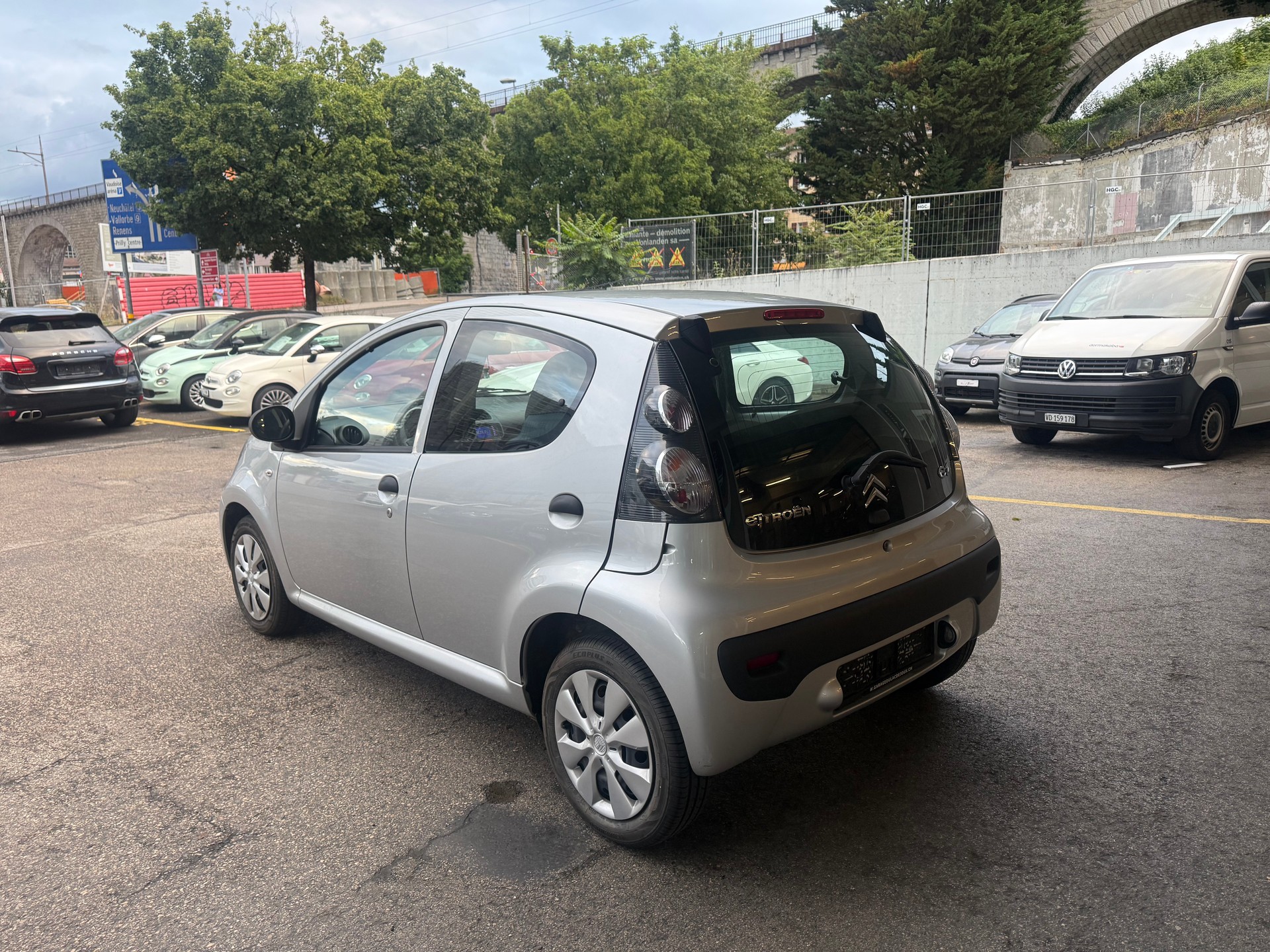 CITROEN C1 1.0i Chic-image-3