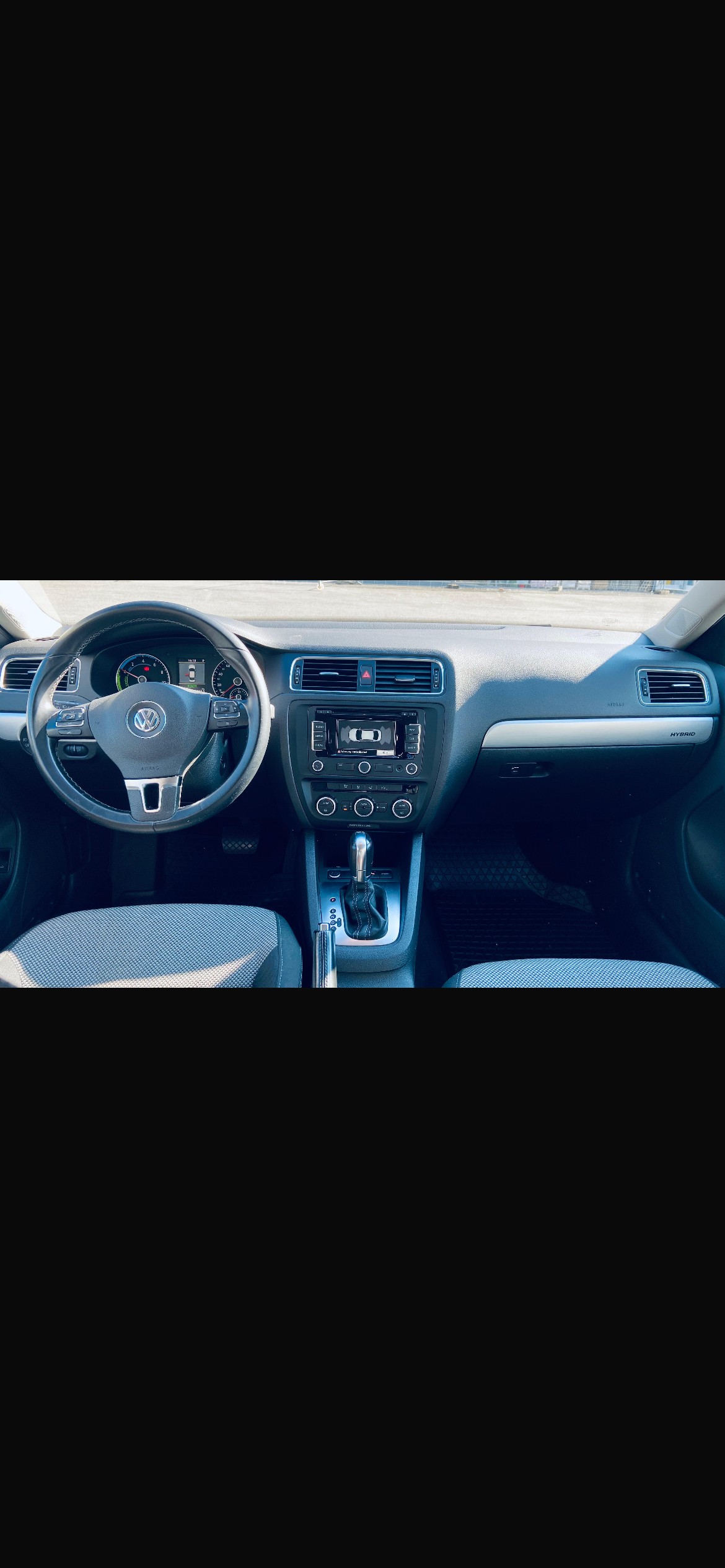 VW Jetta 1.4 TSI Hybrid Comfortline DSG-image-8