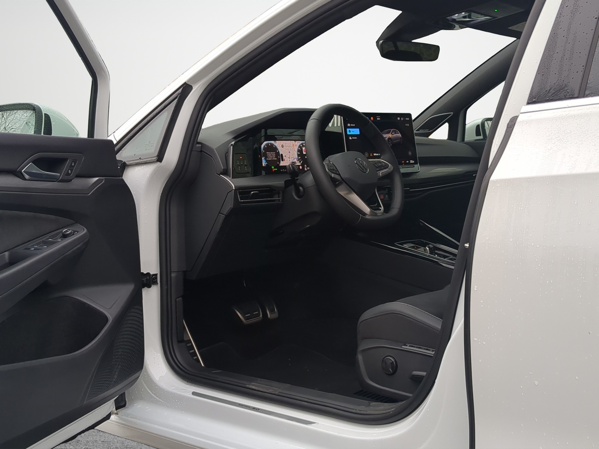 VW Golf 1.5 e TSI mHEV Edition 50 DSG-image-3
