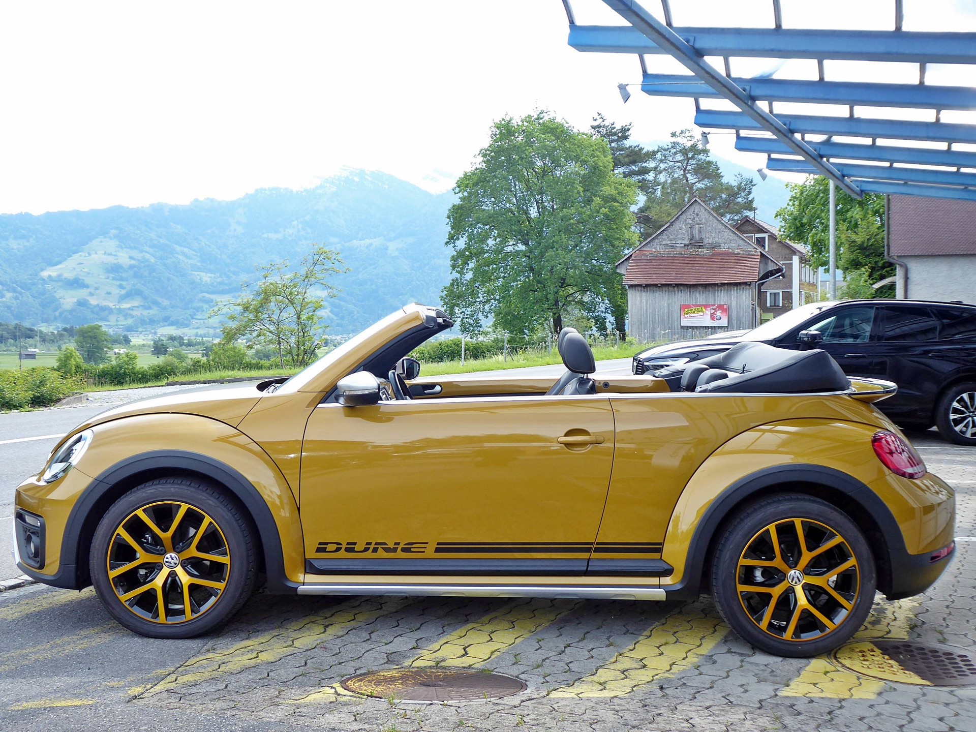 VW Beetle 1.4 TSI BMT Dune-image-4