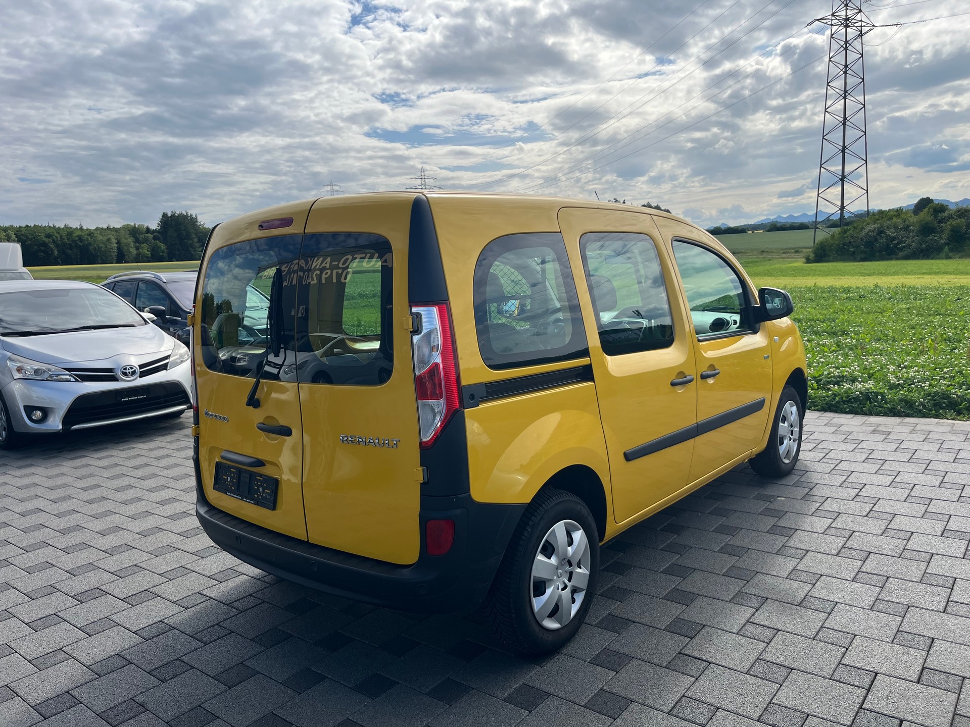RENAULT Kangoo Z.E. 33 R60 Access-image-5
