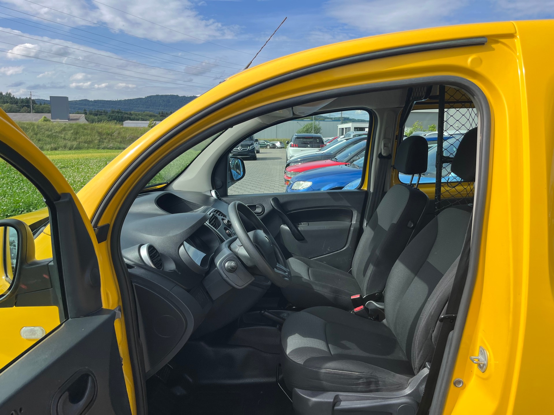 RENAULT Kangoo Z.E. 33 R60 Access-image-10