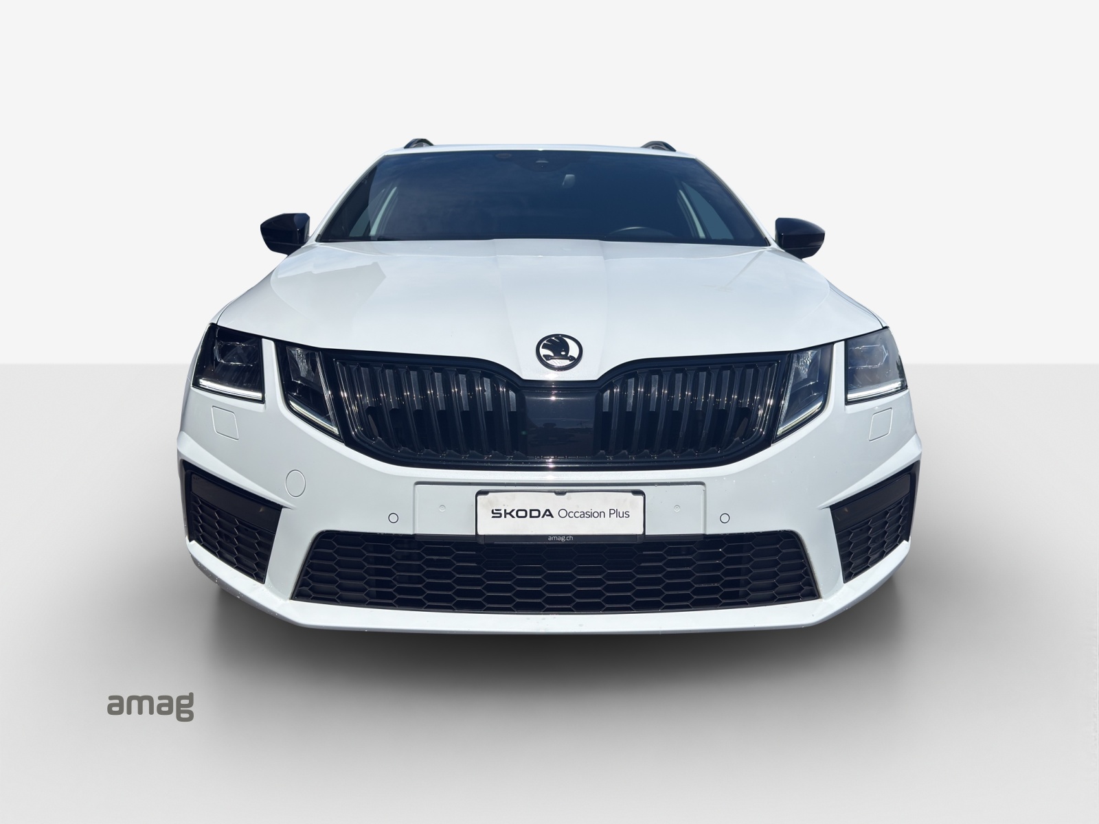 SKODA Octavia Combi 2.0 TDI RS 4x4 DSG-image-6