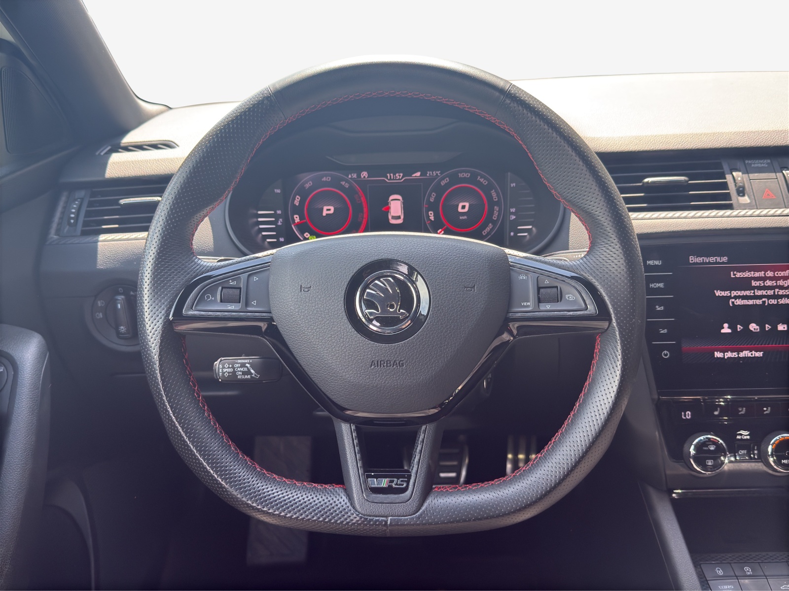 SKODA Octavia Combi 2.0 TDI RS 4x4 DSG-image-9