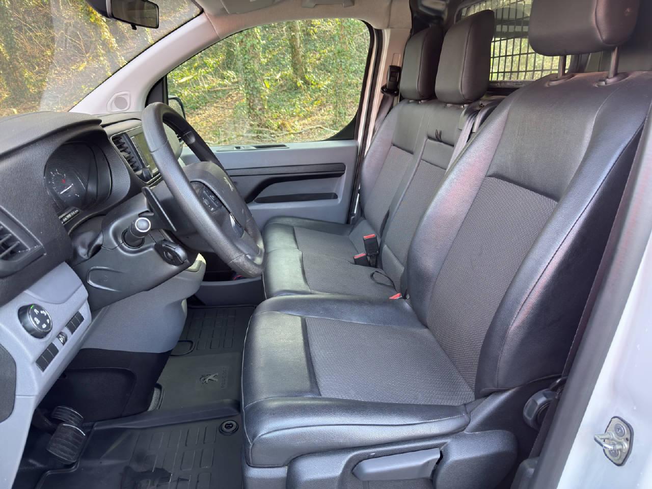 PEUGEOT Expert Kaw. Standard 2.0 BlueHDi 140 Premium S/S-image-4