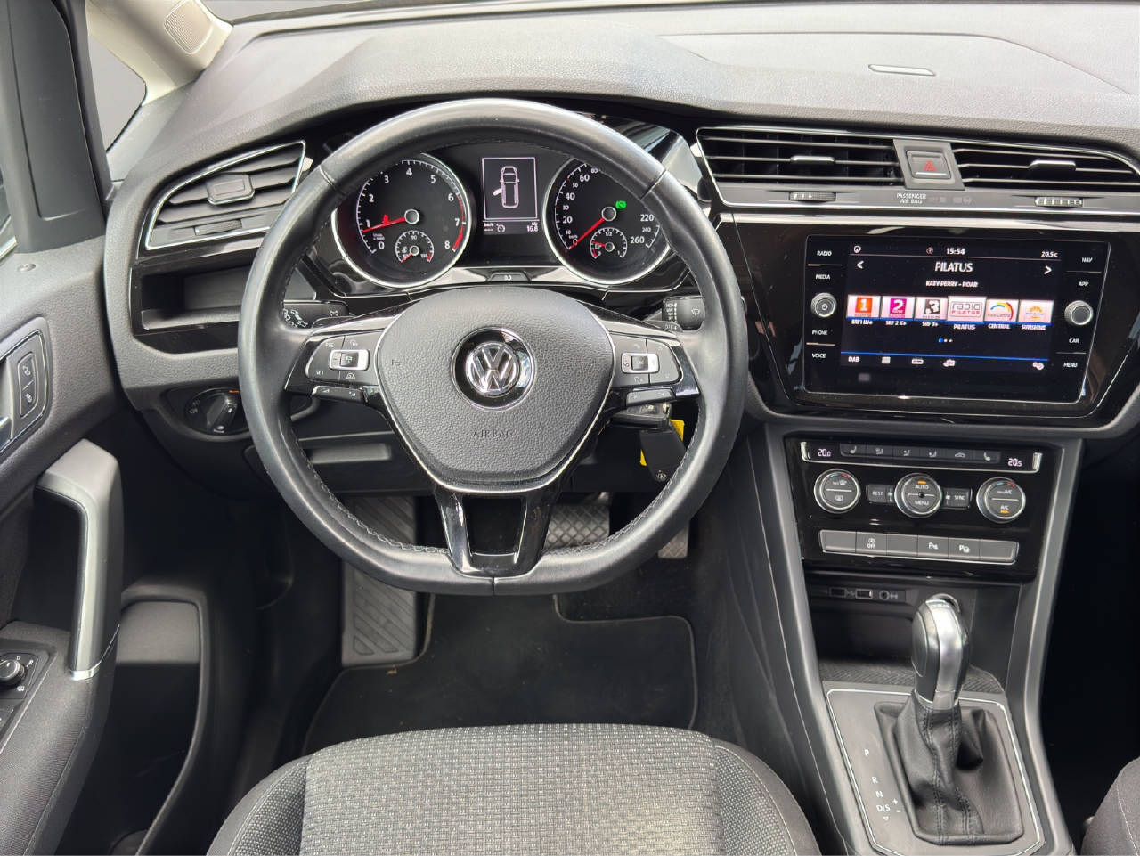 VW Touran 1.4 TSI Comfortline DSG-image-4