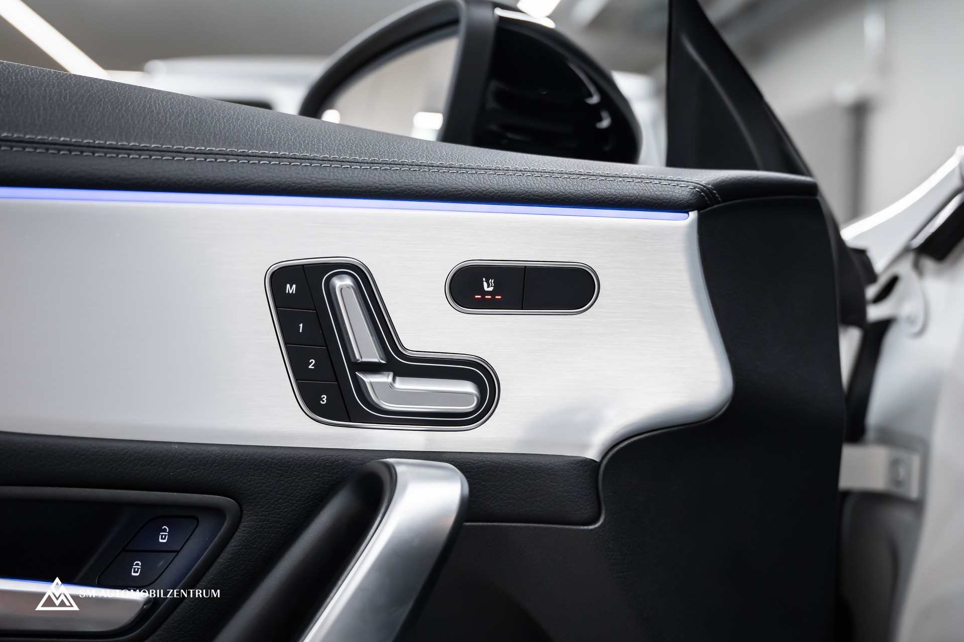 MERCEDES-BENZ CLA 45 AMG 4matic+ / Aero / Panorama / Head-Up / Burmester-image-20