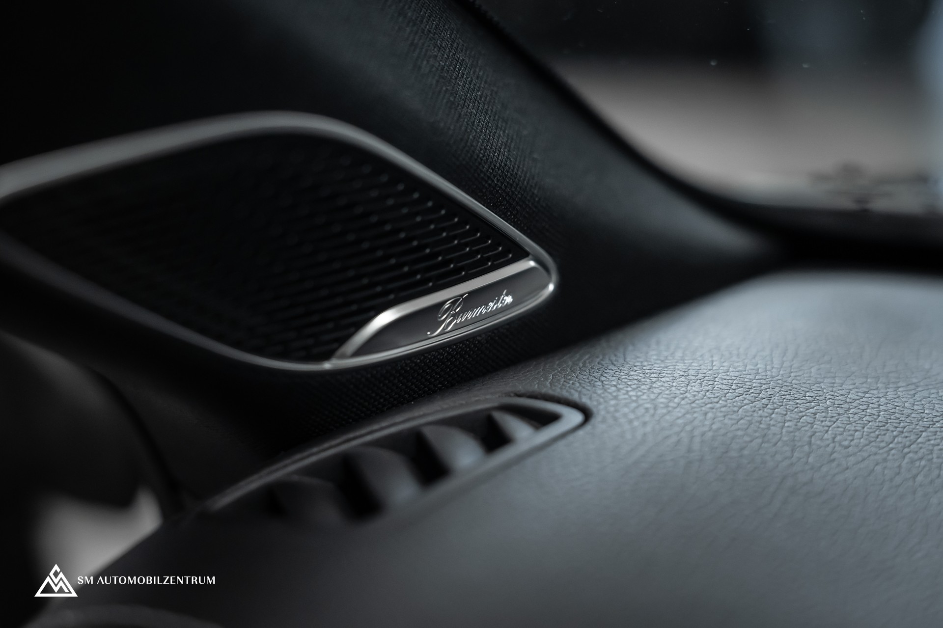 MERCEDES-BENZ CLA 45 AMG 4matic+ / Aero / Panorama / Head-Up / Burmester-image-36