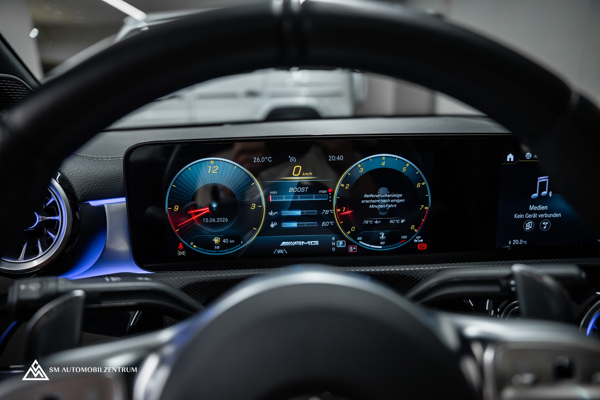 MERCEDES-BENZ CLA 45 AMG 4matic+ / Aero / Panorama / Head-Up / Burmester-image-24