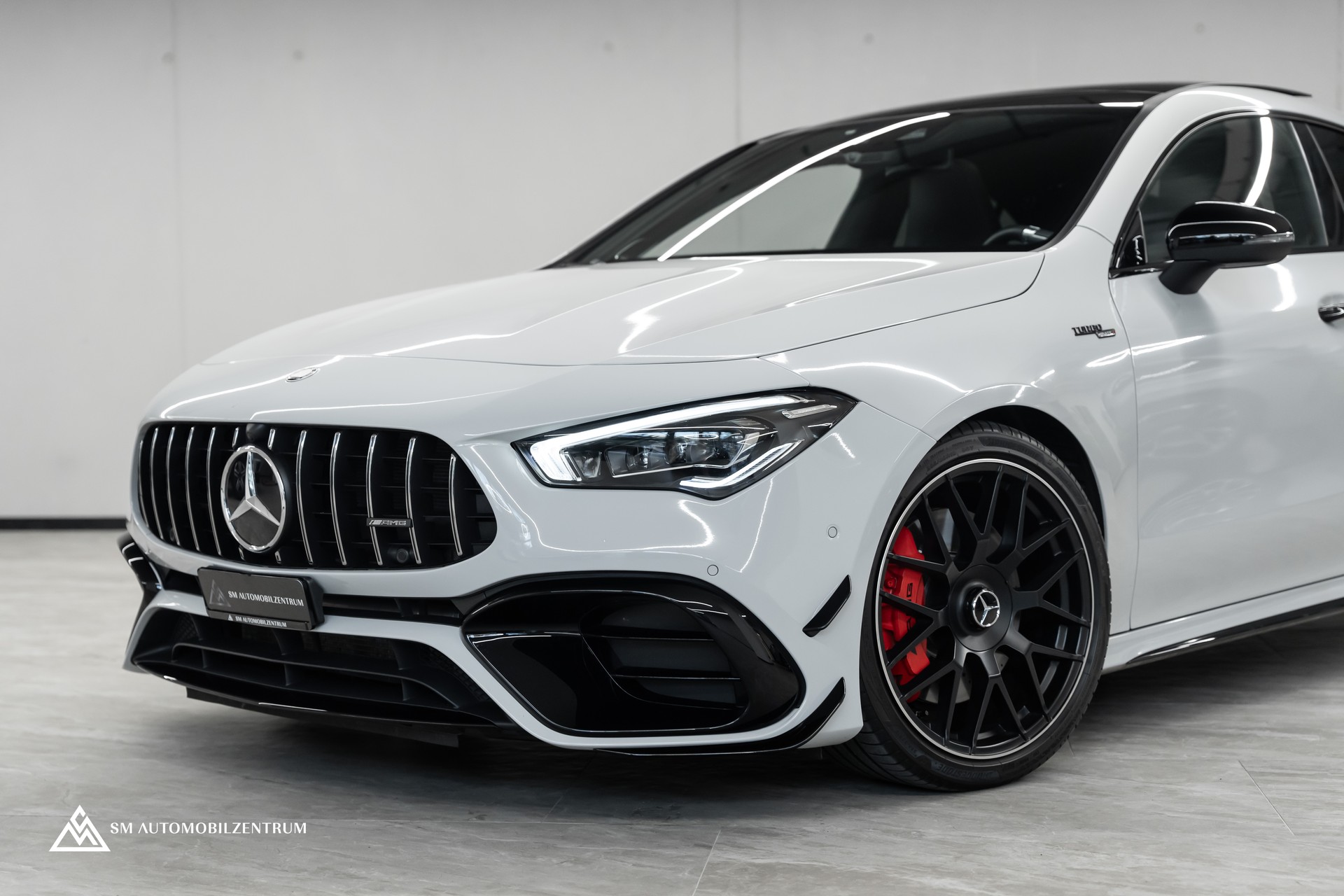 MERCEDES-BENZ CLA 45 AMG 4matic+ / Aero / Panorama / Head-Up / Burmester-image-3