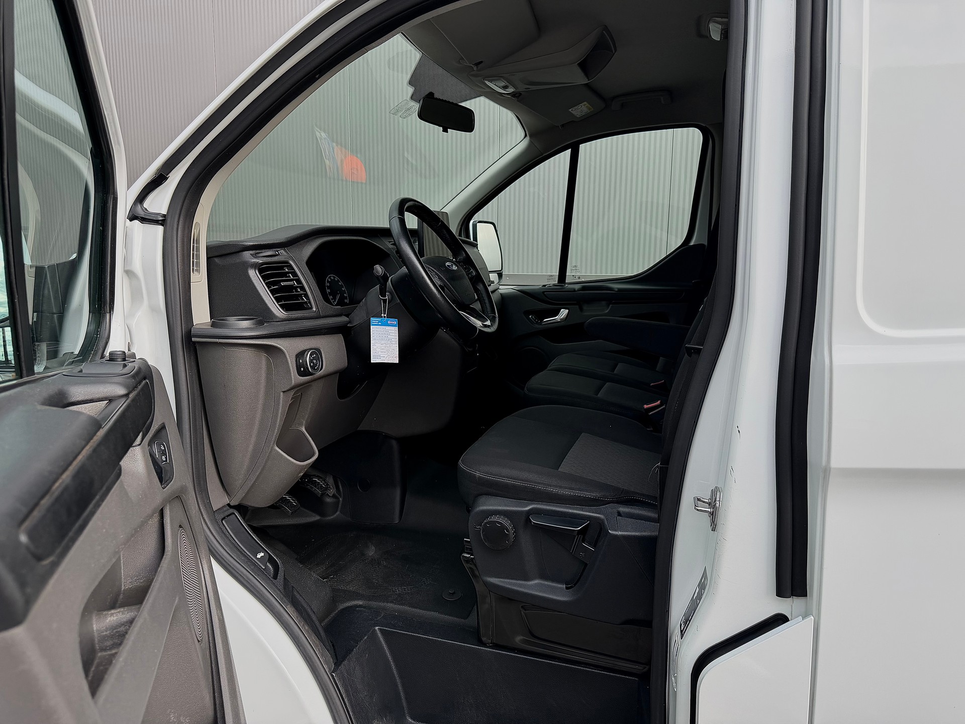 FORD 2.0 TDCi 130 Trend-image-10