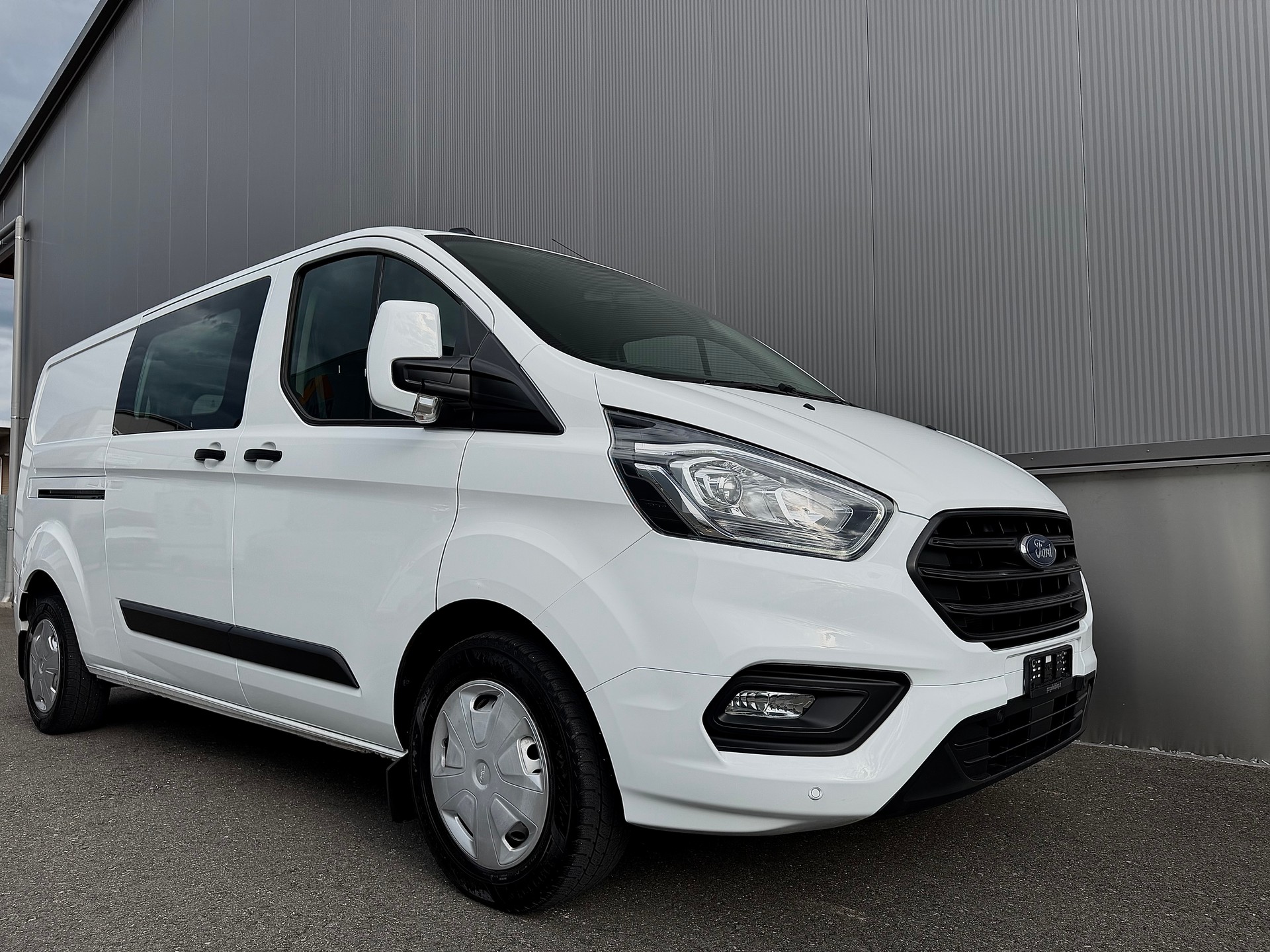 FORD 2.0 TDCi 130 Trend-image-2