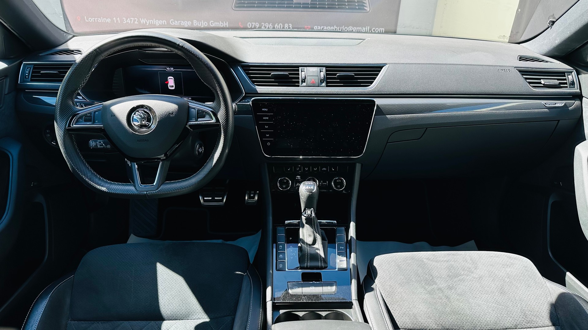 SKODA Superb Combi 2.0 TDi SportLine+ 4x4 DSG-image-13