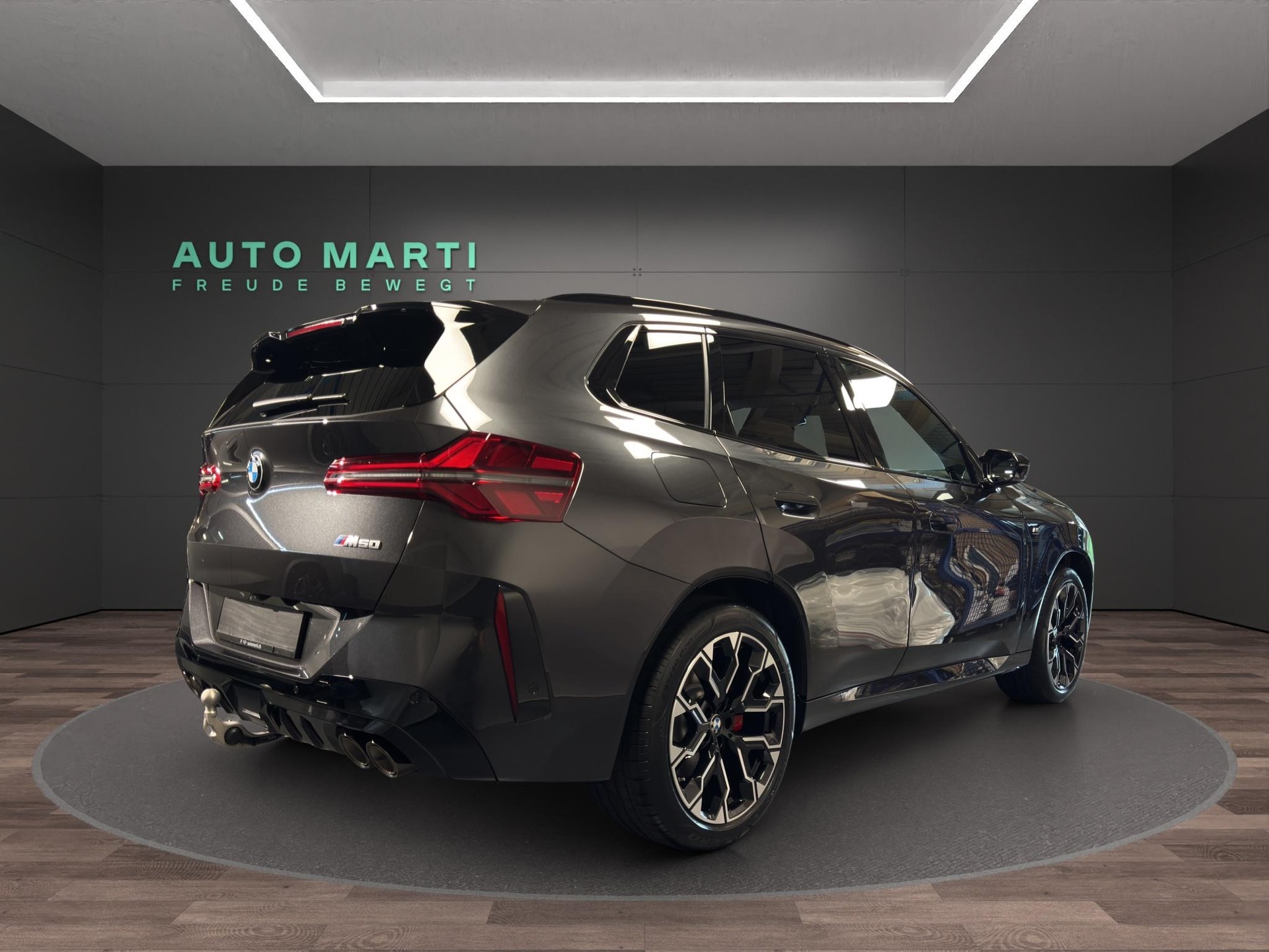 BMW X3 M50i-image-3