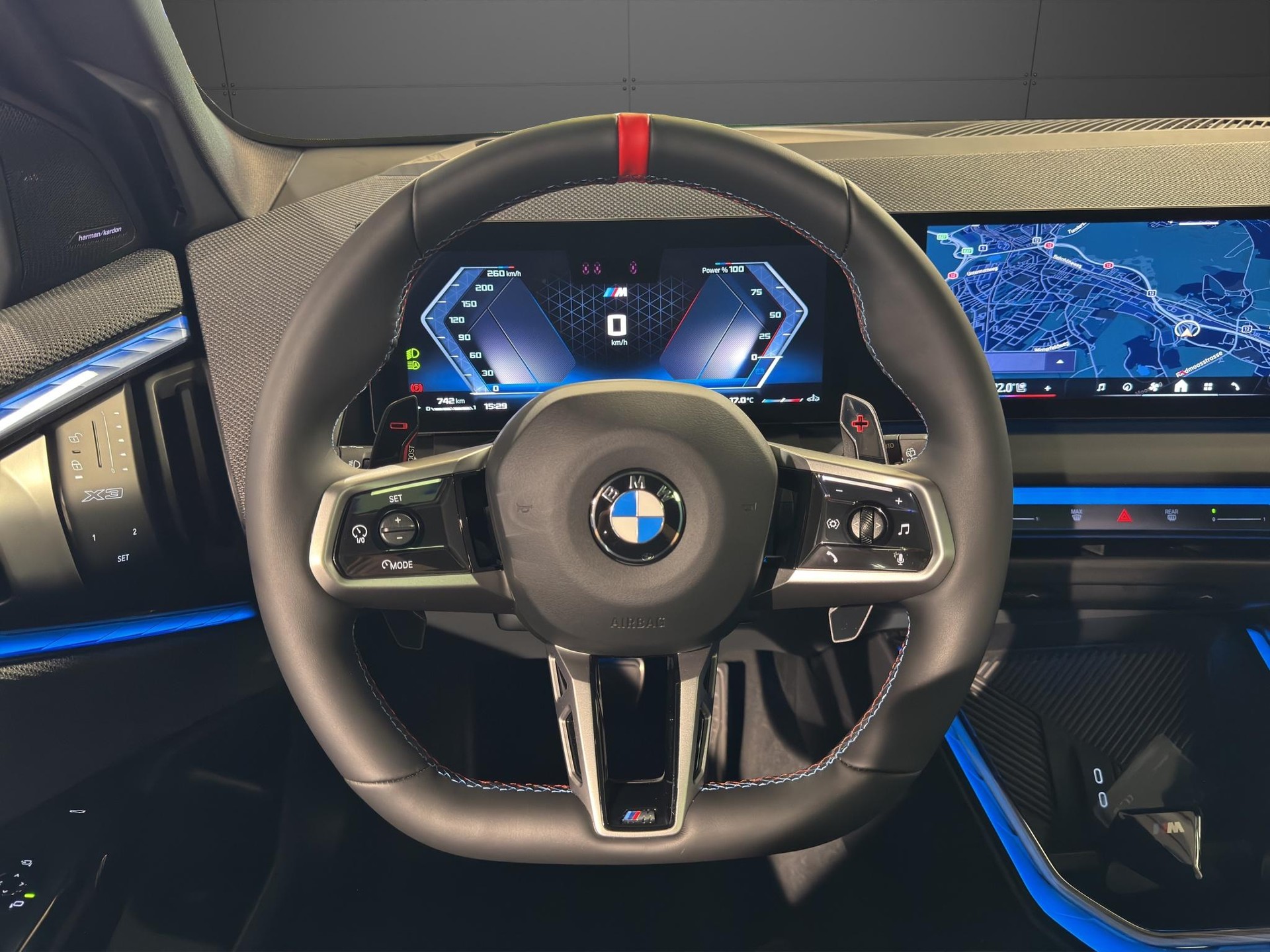 BMW X3 M50i-image-13