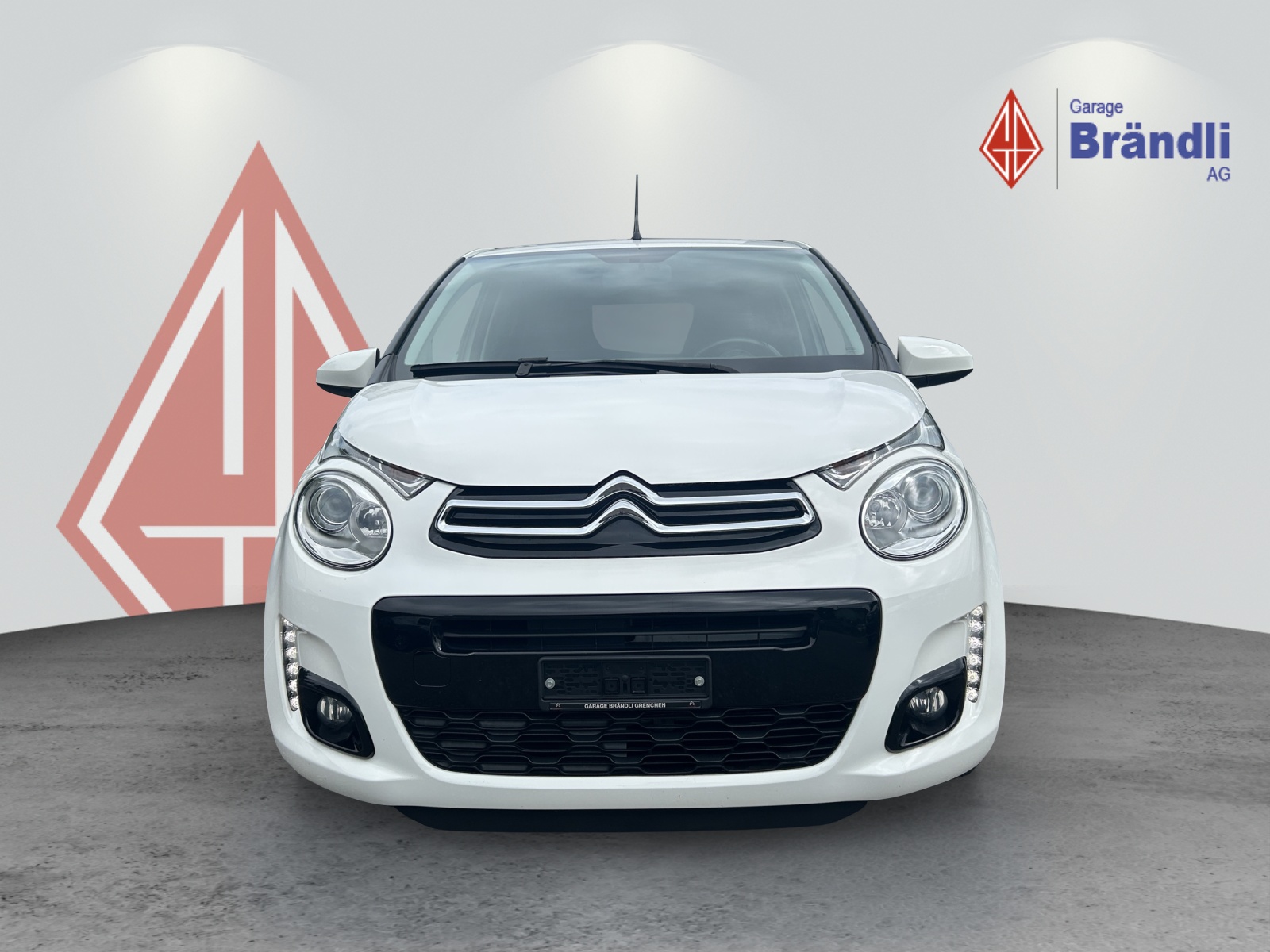 CITROEN C1 1.0 VTi Shine S/S-image-1