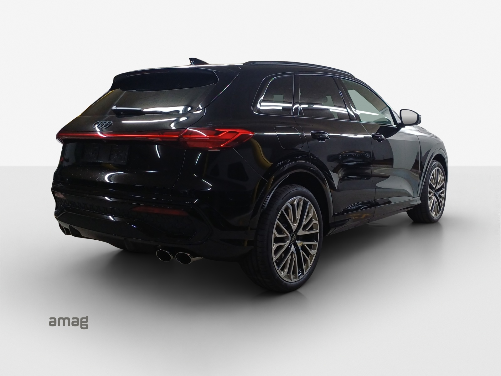 AUDI SQ5 TFSI quattro S-tronic-image-4