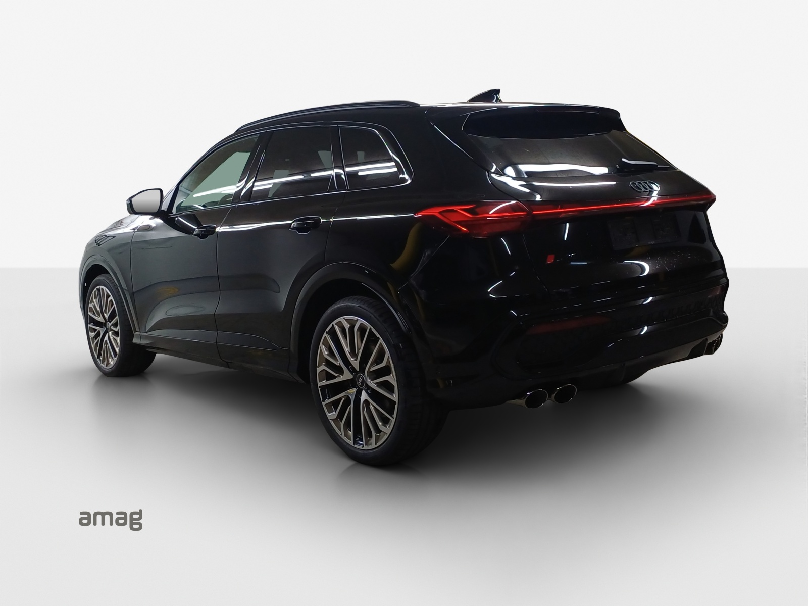 AUDI SQ5 TFSI quattro S-tronic-image-2