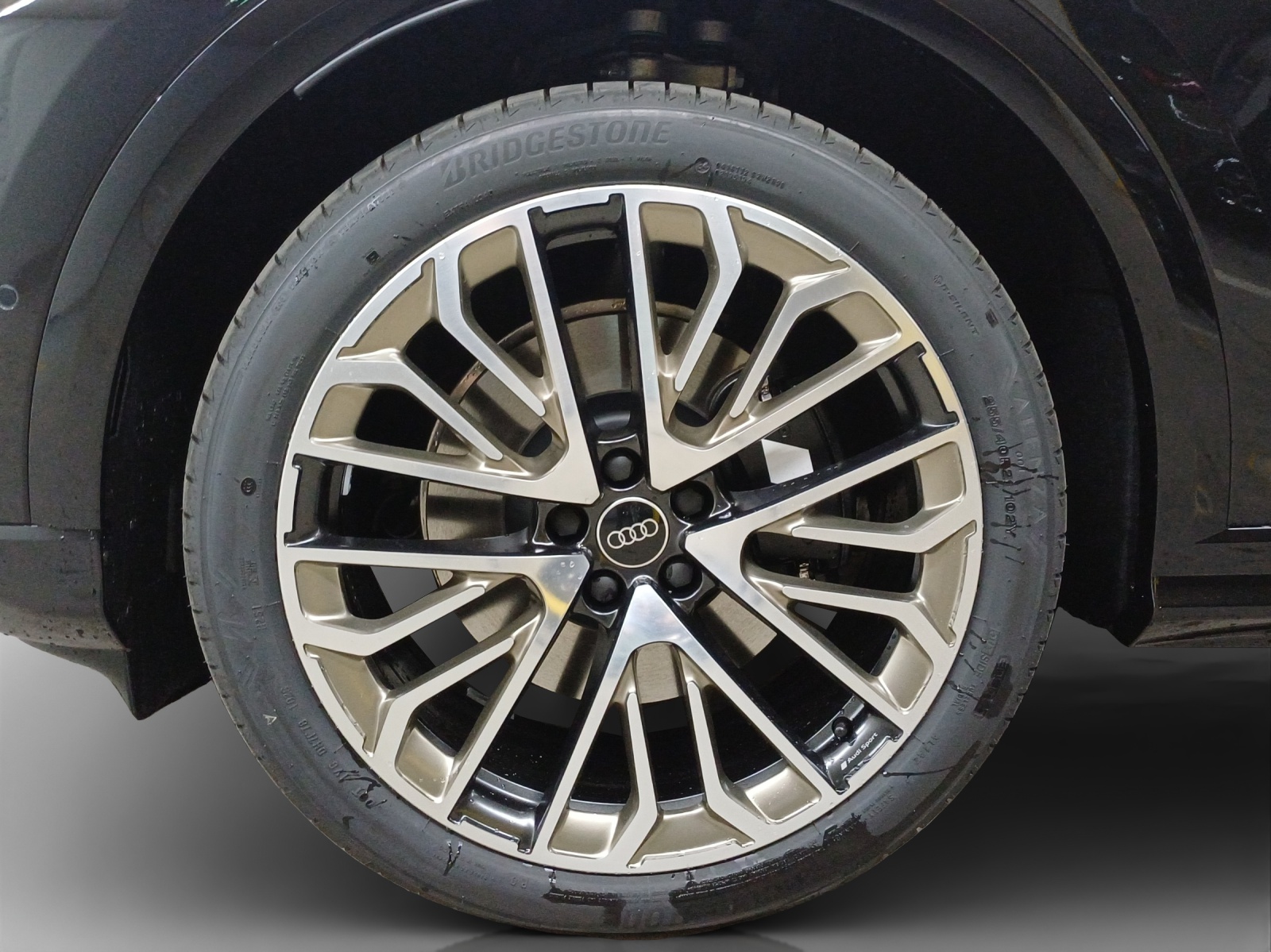 AUDI SQ5 TFSI quattro S-tronic-image-15
