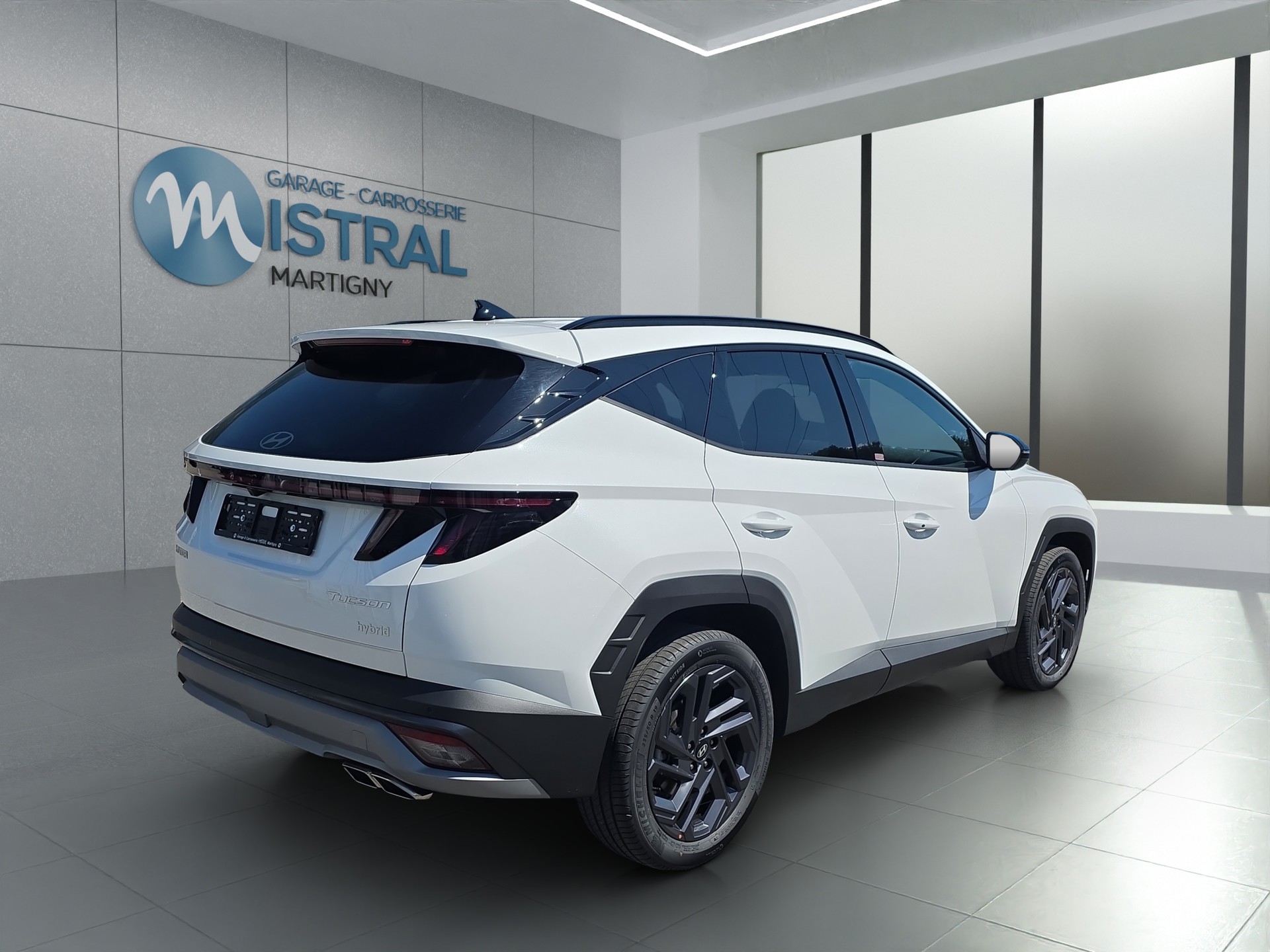 HYUNDAI Tucson 1.6 T-GDi HEV Origo Blackline 4WD-image-4